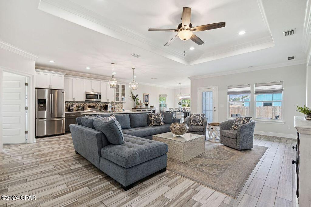 [No Recorded Subdiv] - Residential Lease