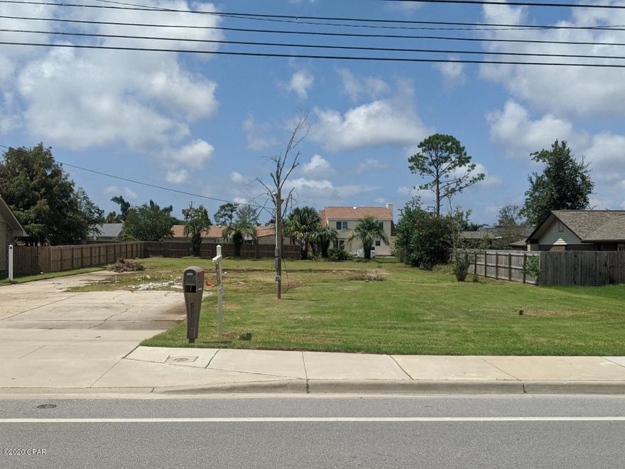 Motivated Seller. No House!  Water and Sewer hook-up's, Temp Power Pole.  home was destroyed by Hurricane and has been demolished and  cleared.  Ready to Build your new home on large lot conveniently located in town. Seller will consider all offers.