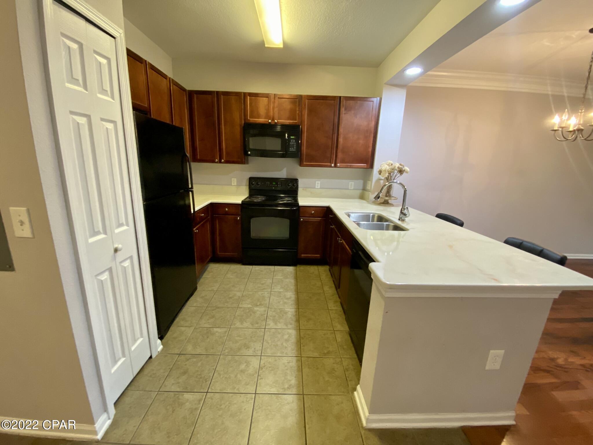 Baldwin Rowe - Residential