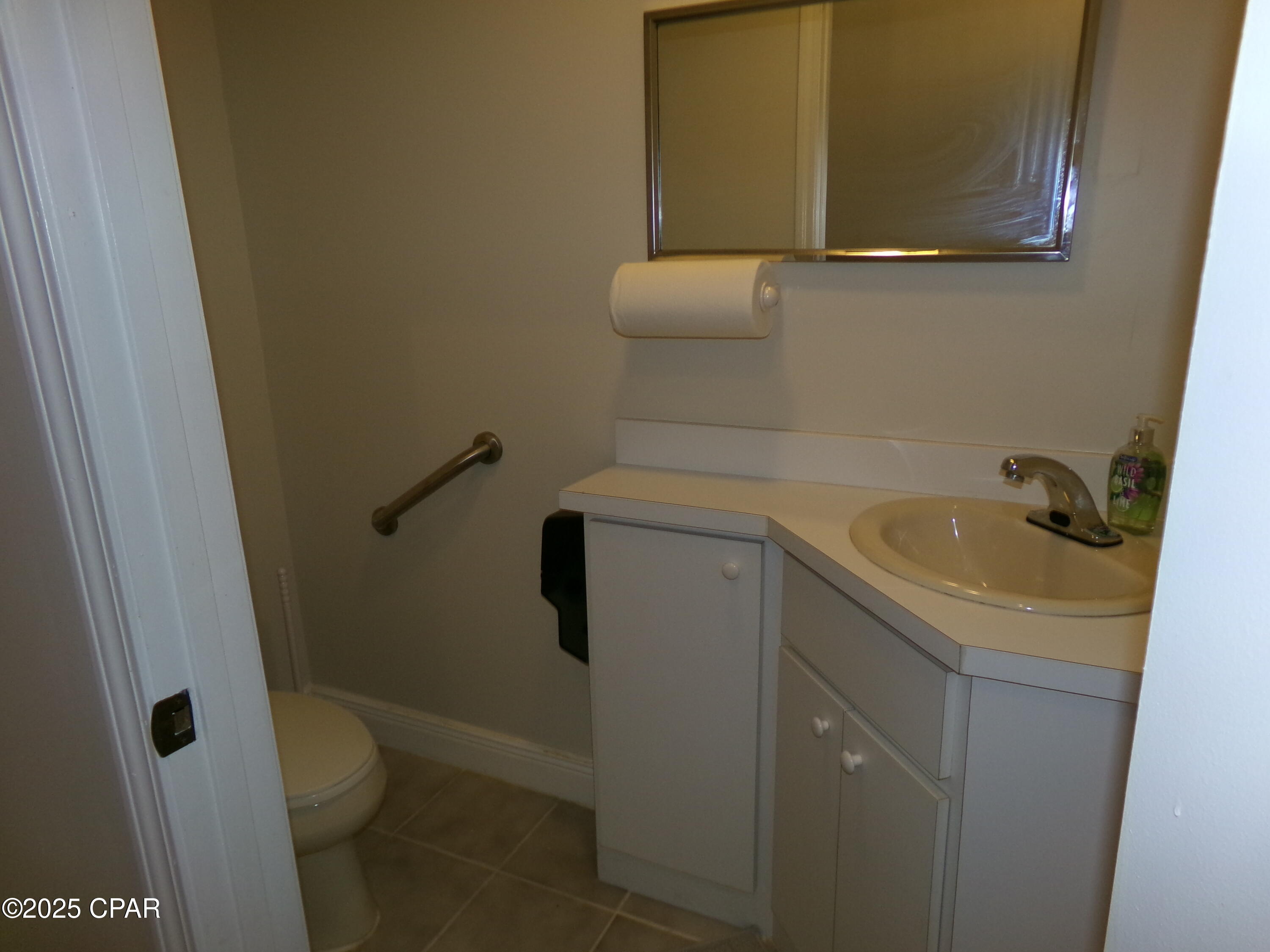 No Named Subdivision - Commercial Lease