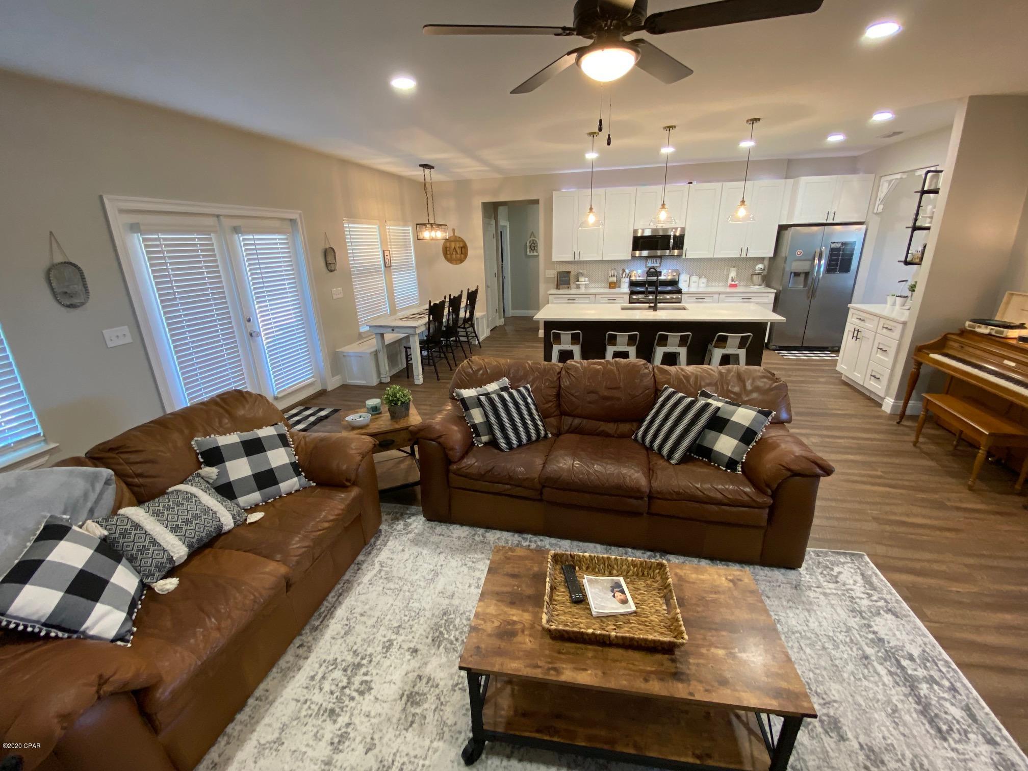 Laird Bayou - Residential