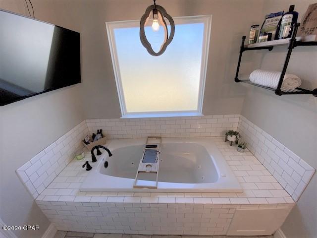 Laird Bayou - Residential