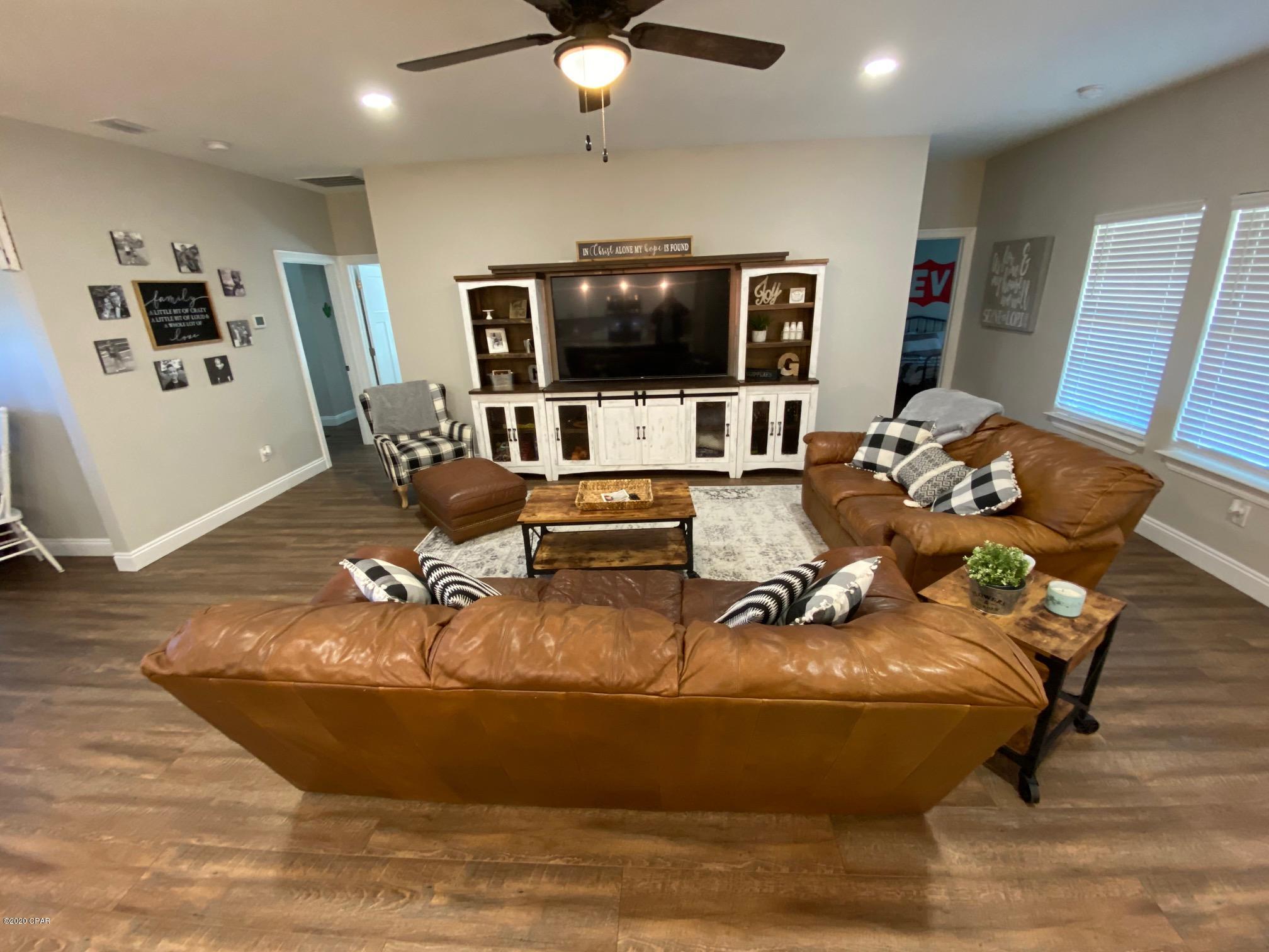 Laird Bayou - Residential