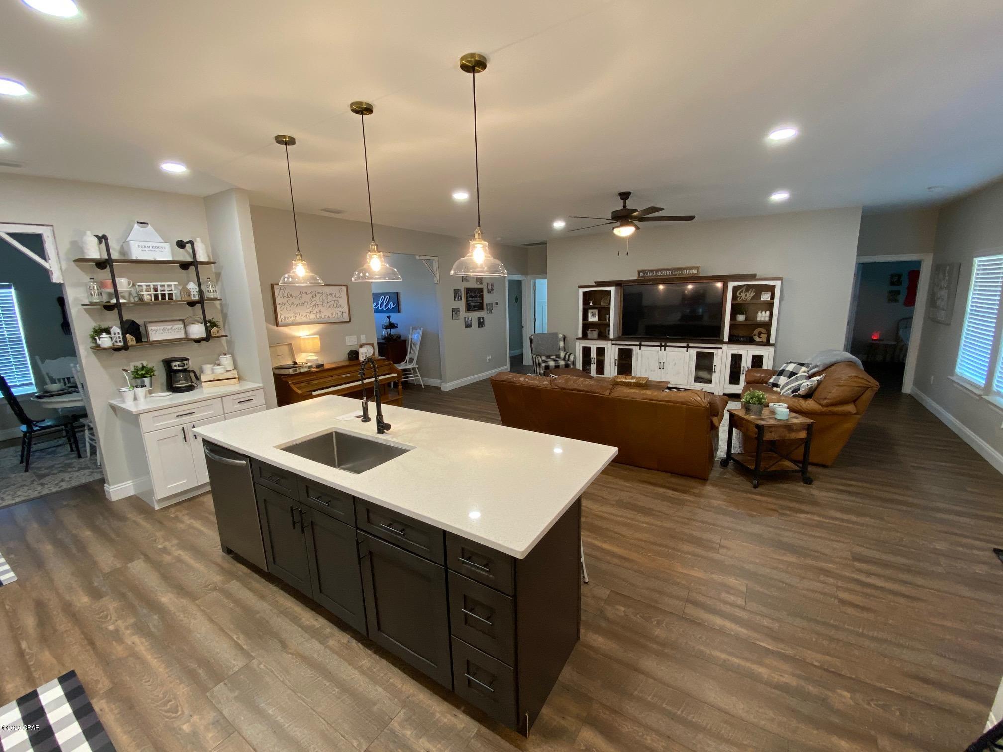 Laird Bayou - Residential