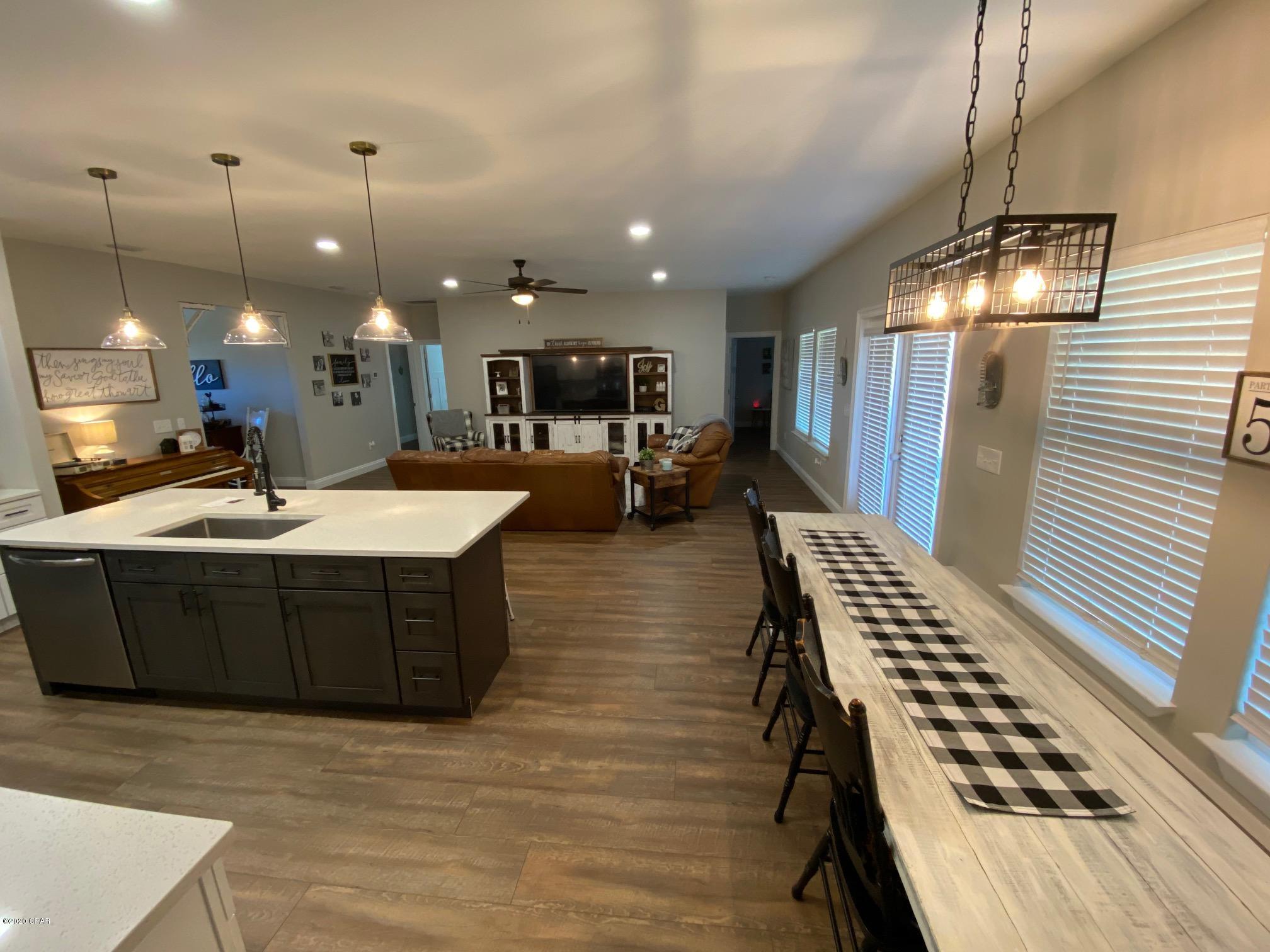 Laird Bayou - Residential