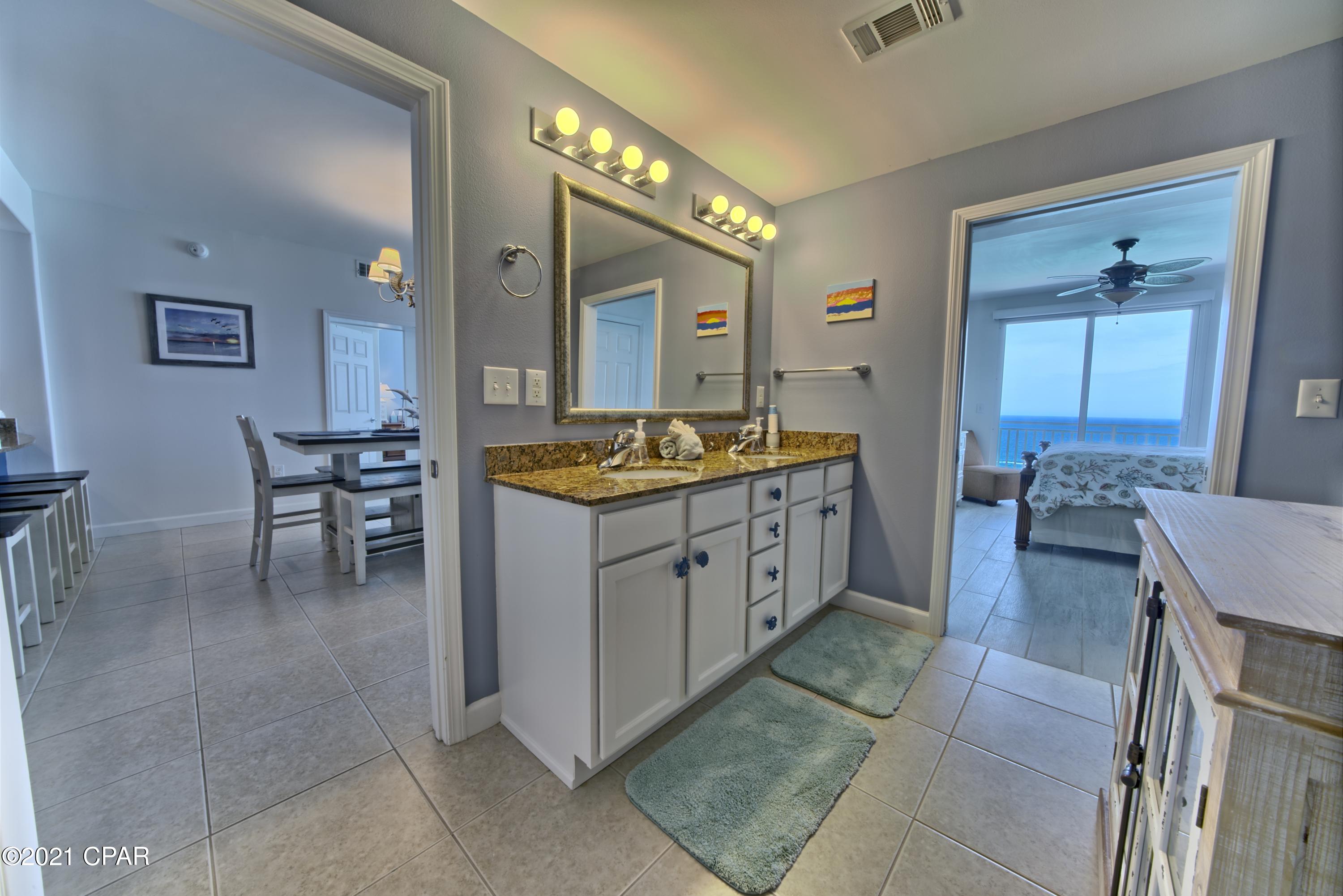 Splash Condo - Residential