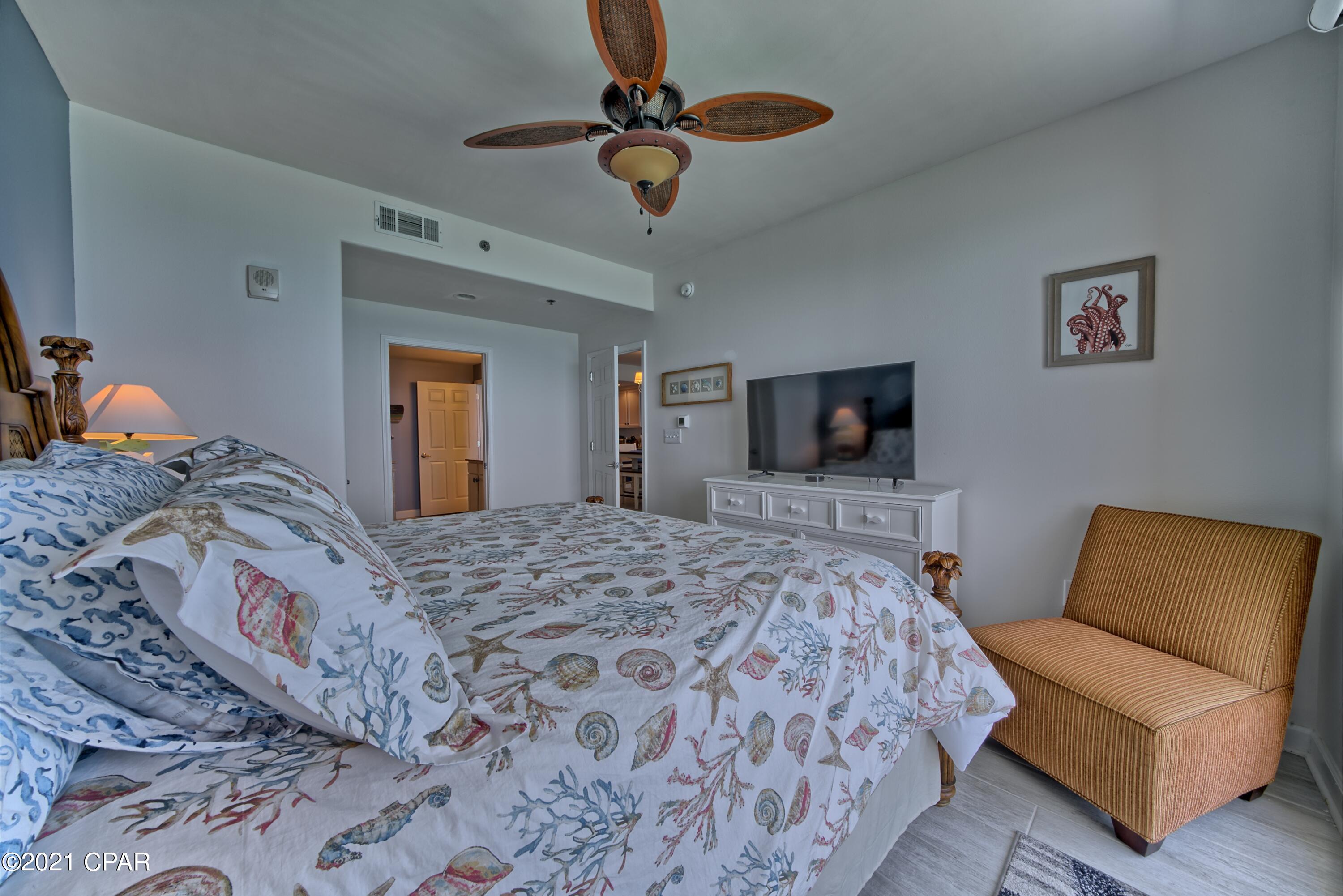 Splash Condo - Residential