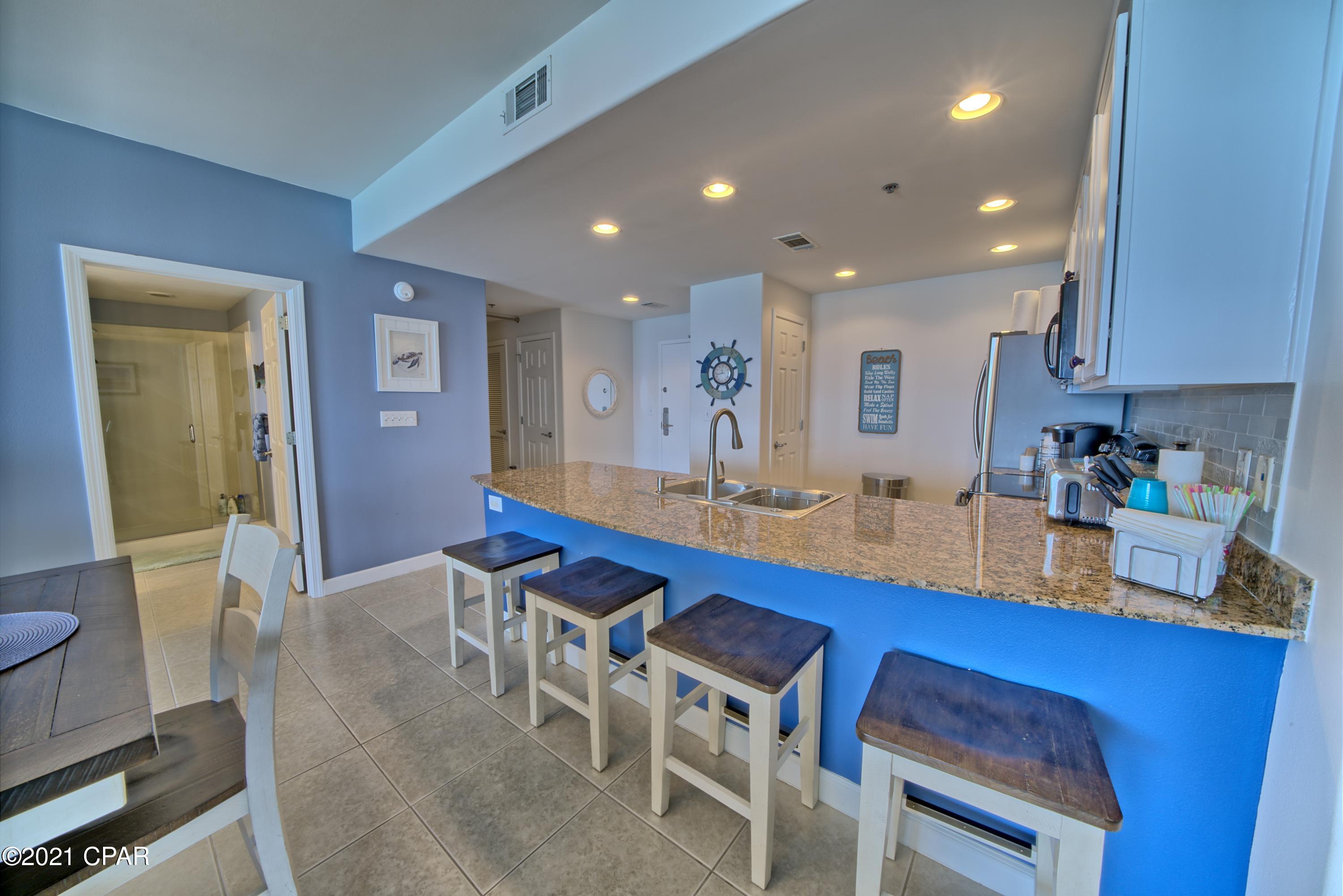 Splash Condo - Residential