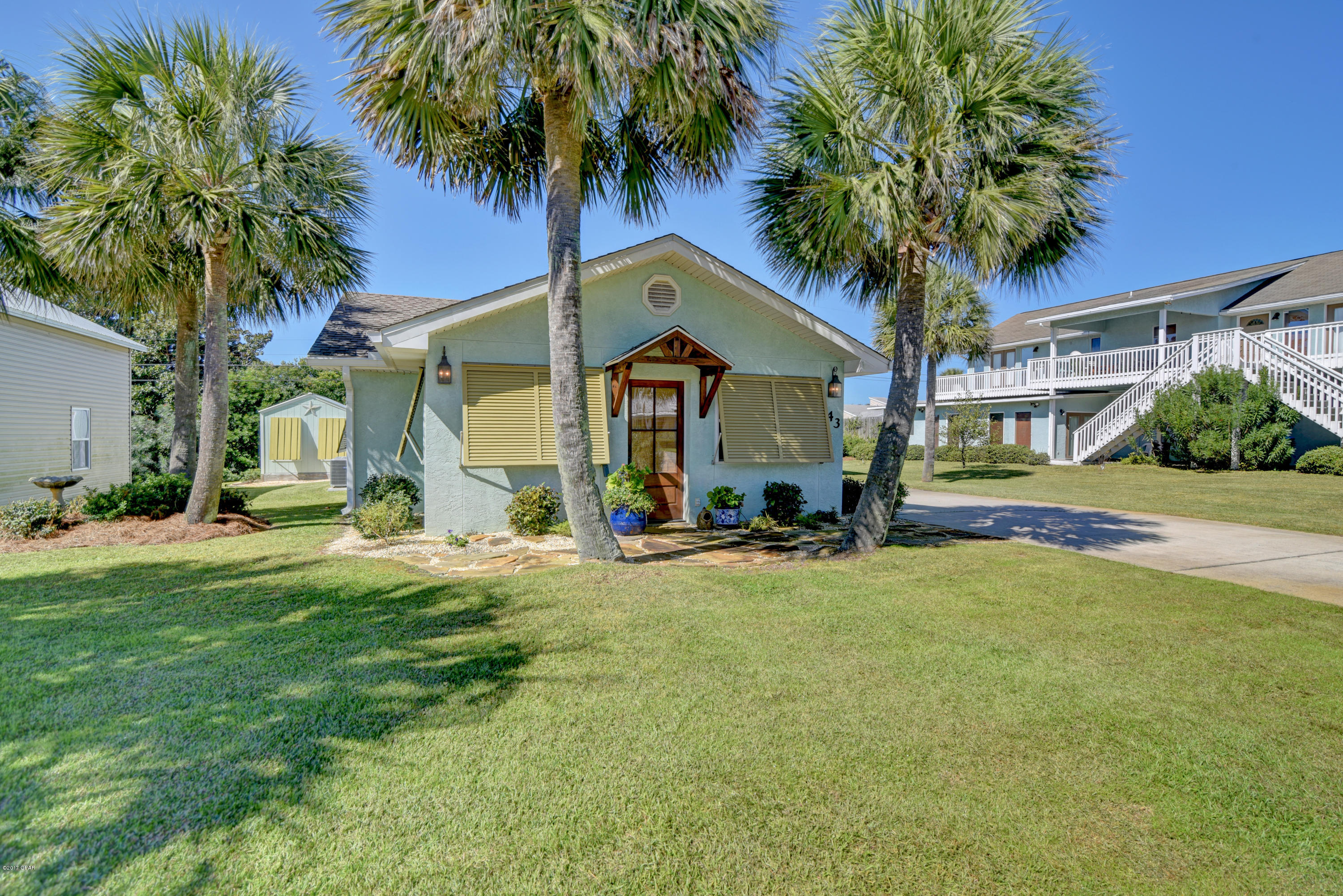 Santa Monica Beach - Residential