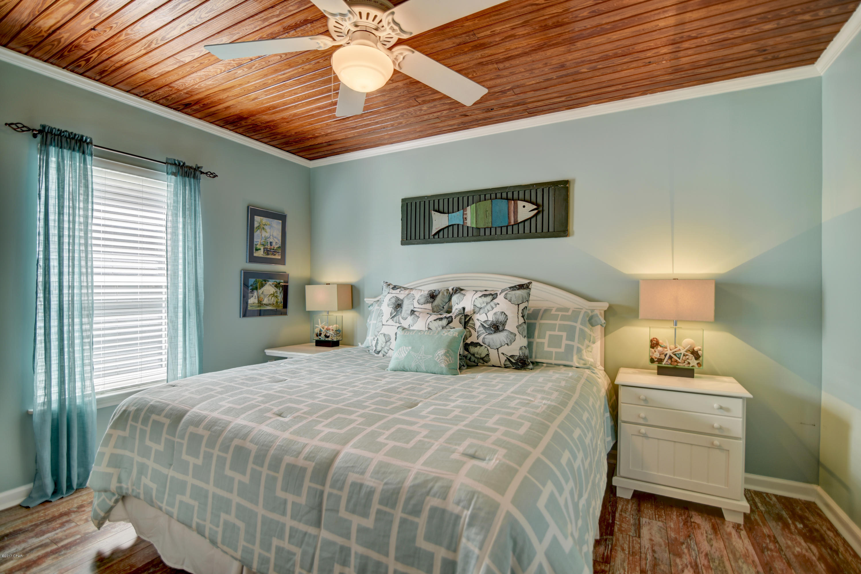 Santa Monica Beach - Residential