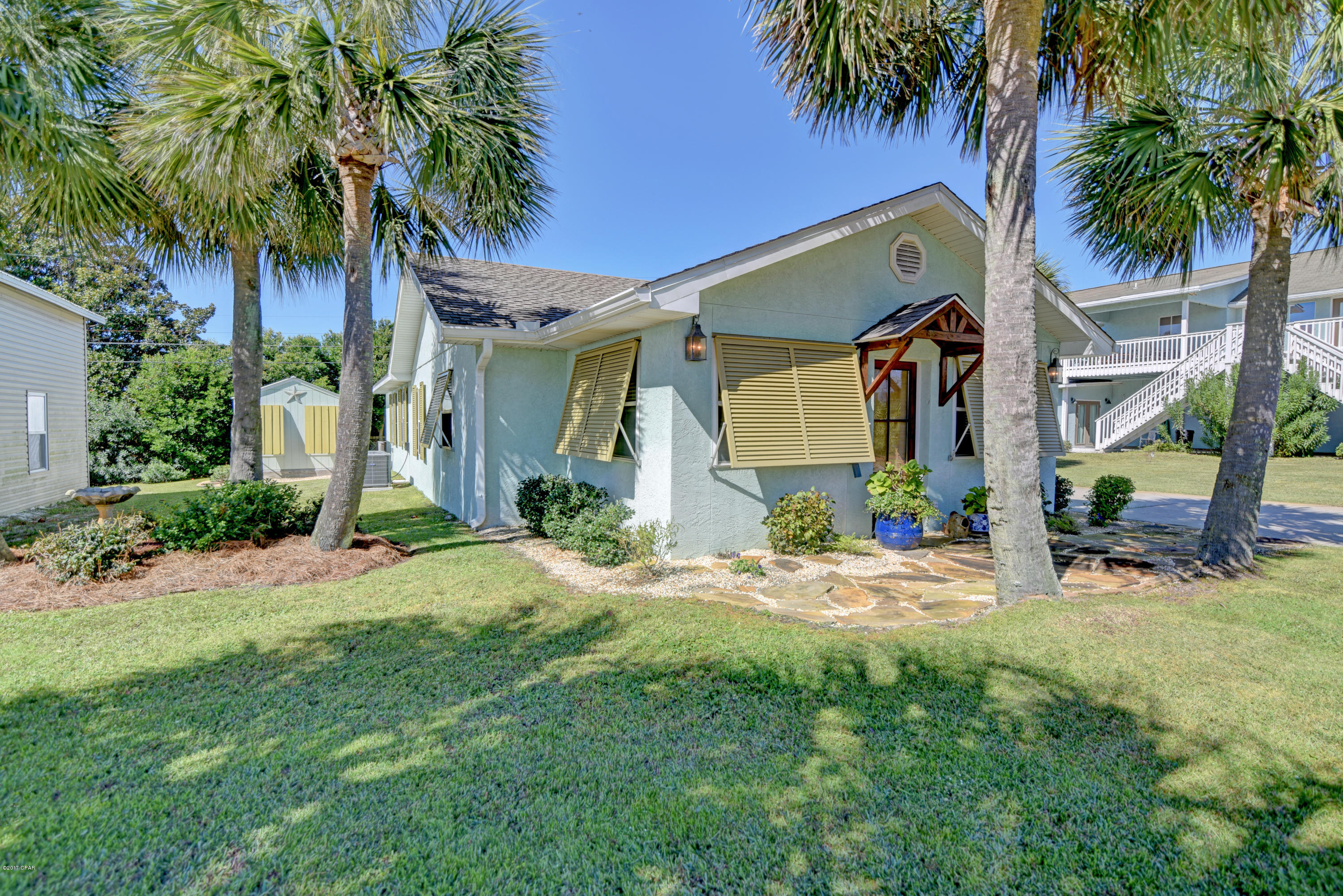 Santa Monica Beach - Residential