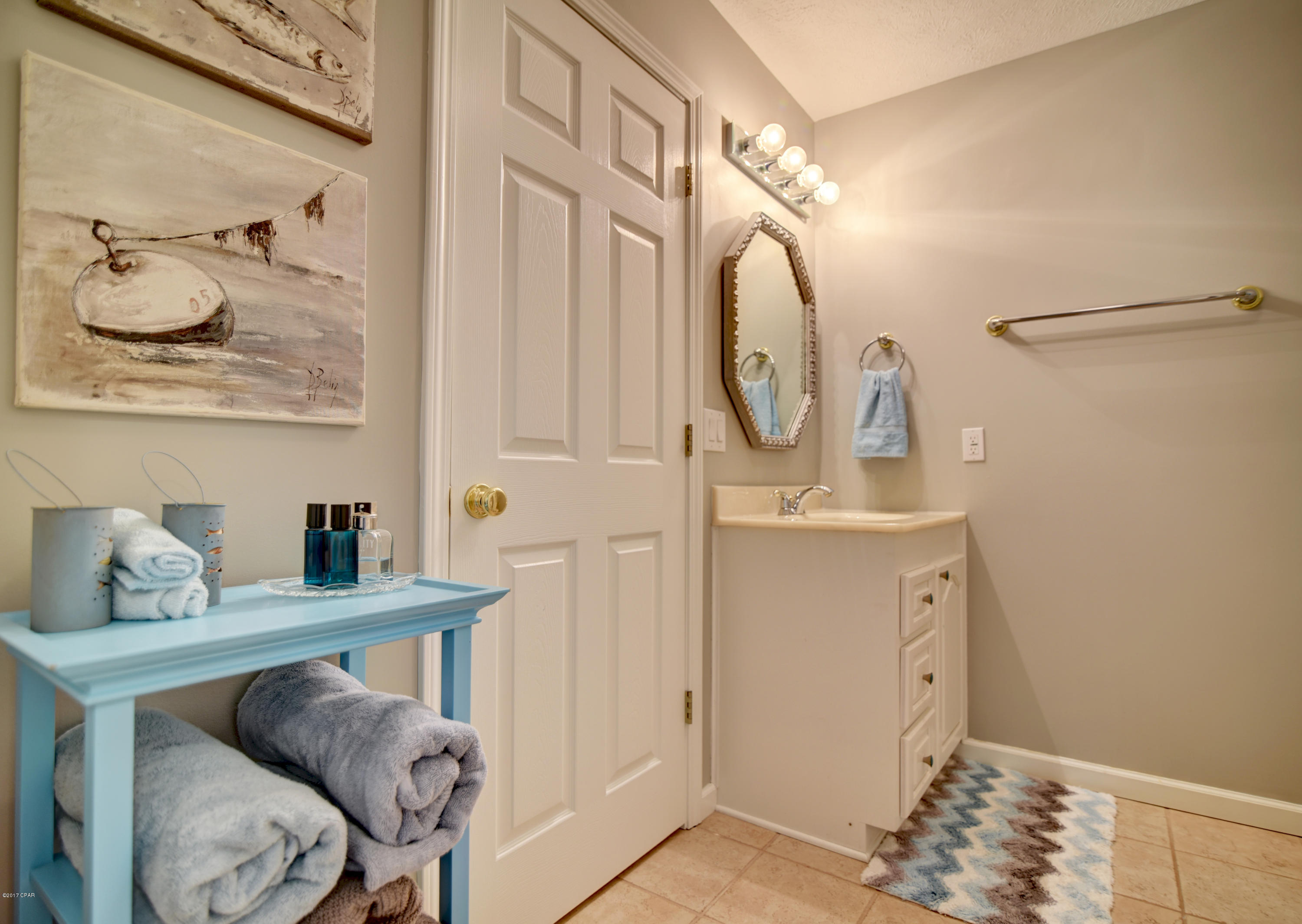 Santa Monica Beach - Residential