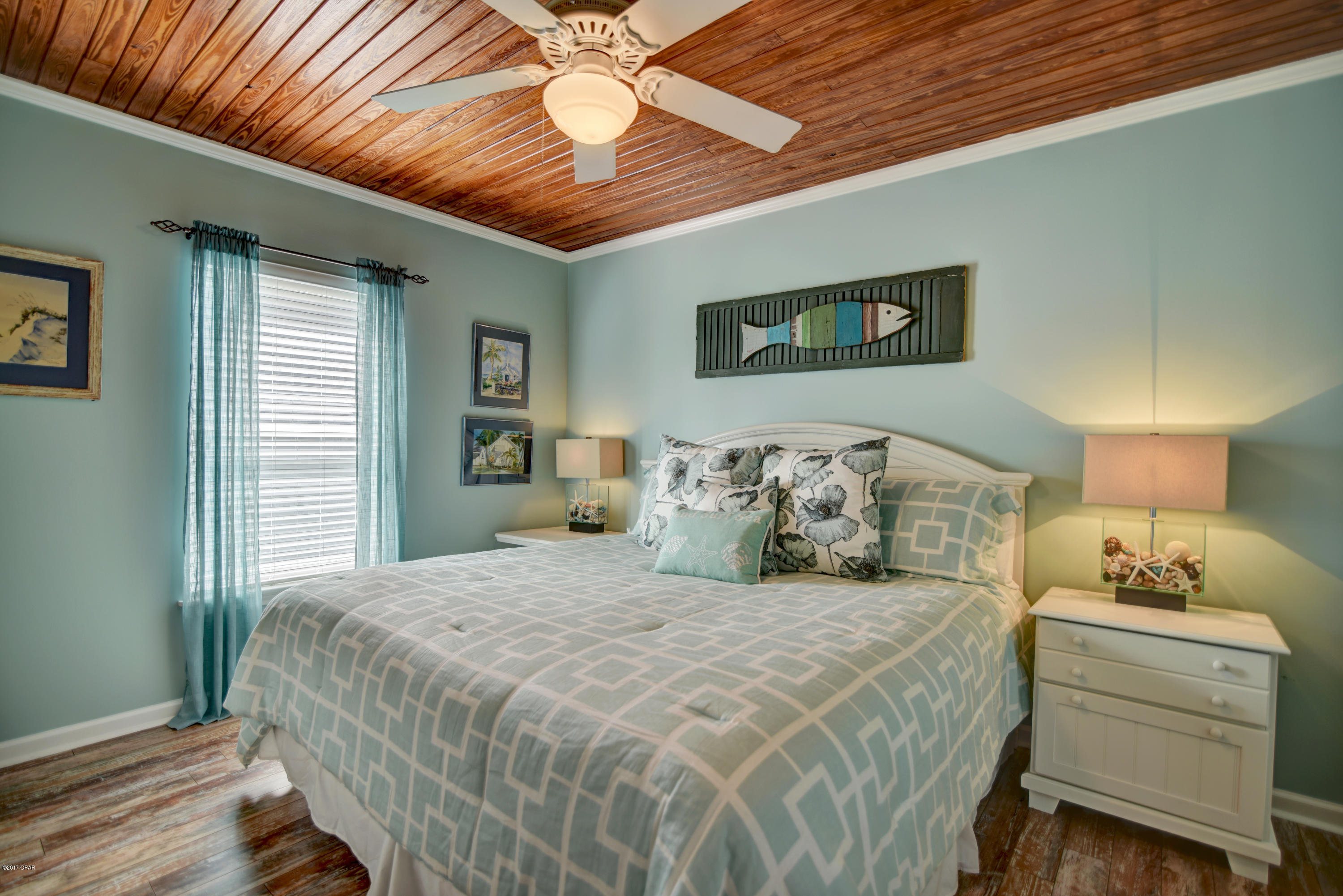 Santa Monica Beach - Residential