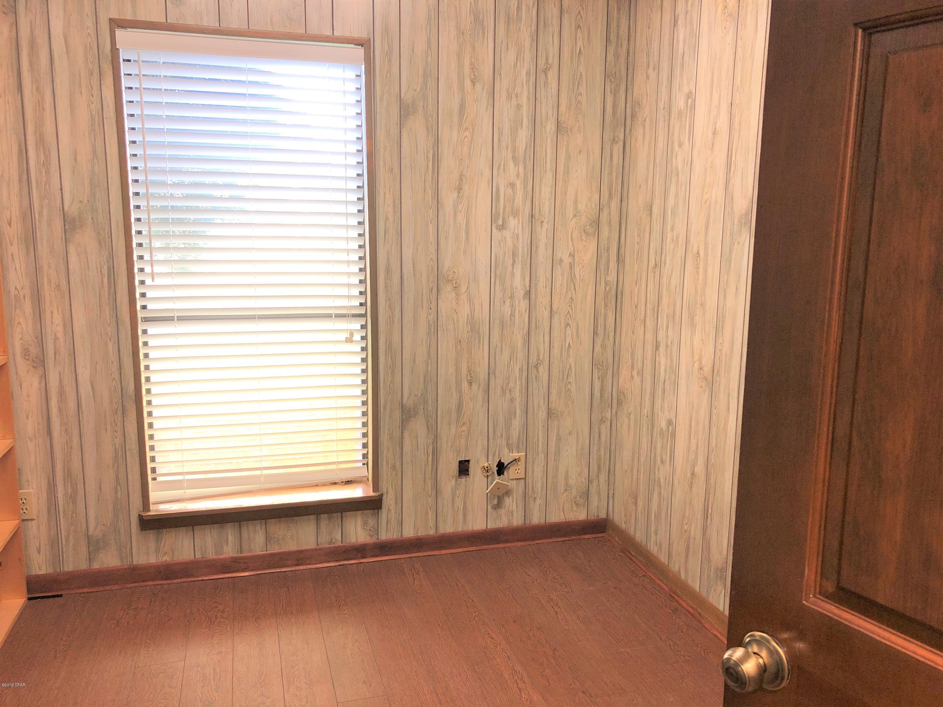 [No Recorded Subdiv] - Commercial Lease