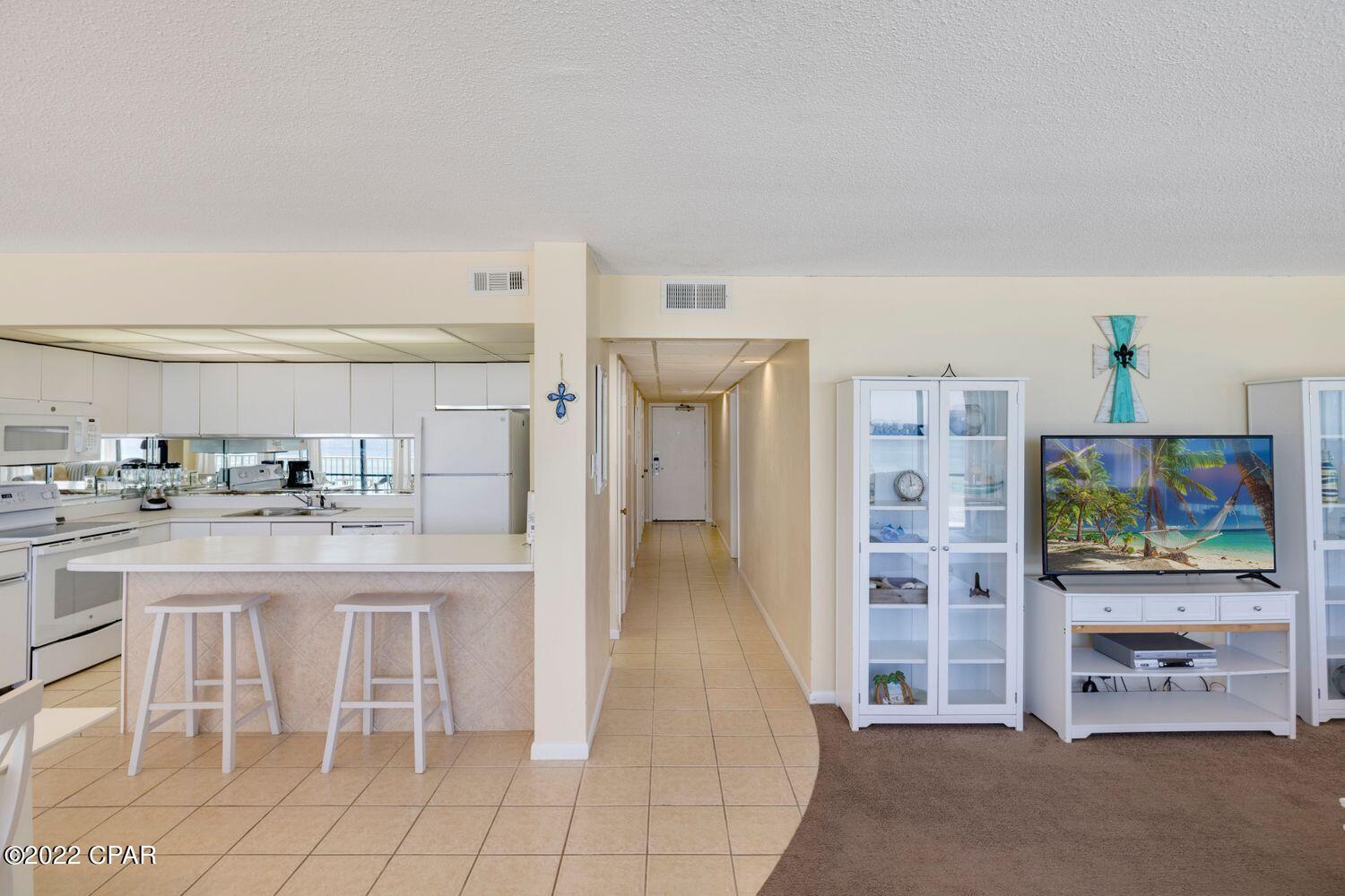 Leeward/Windward Condo - Residential
