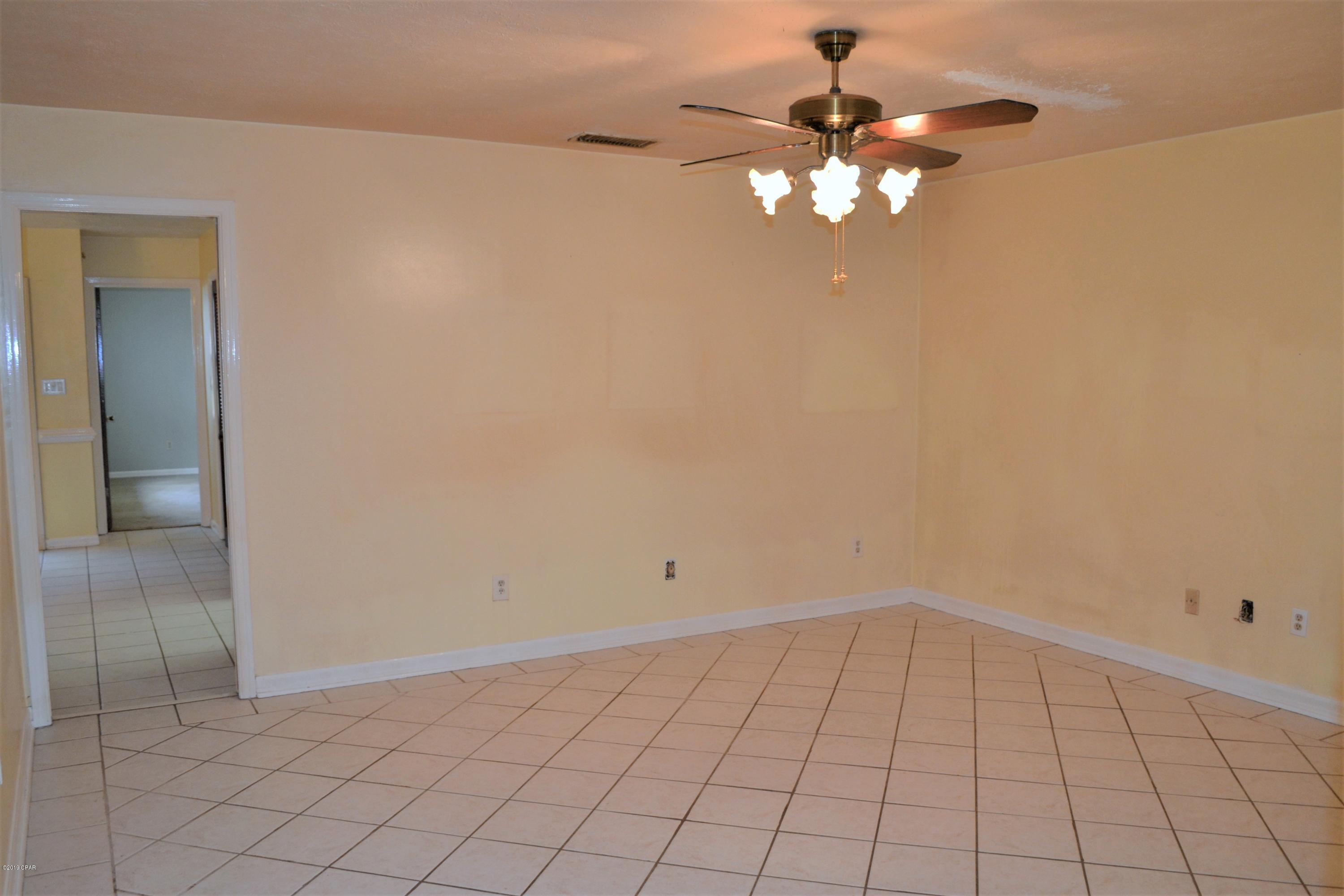 Belaire Estates Replat - Residential