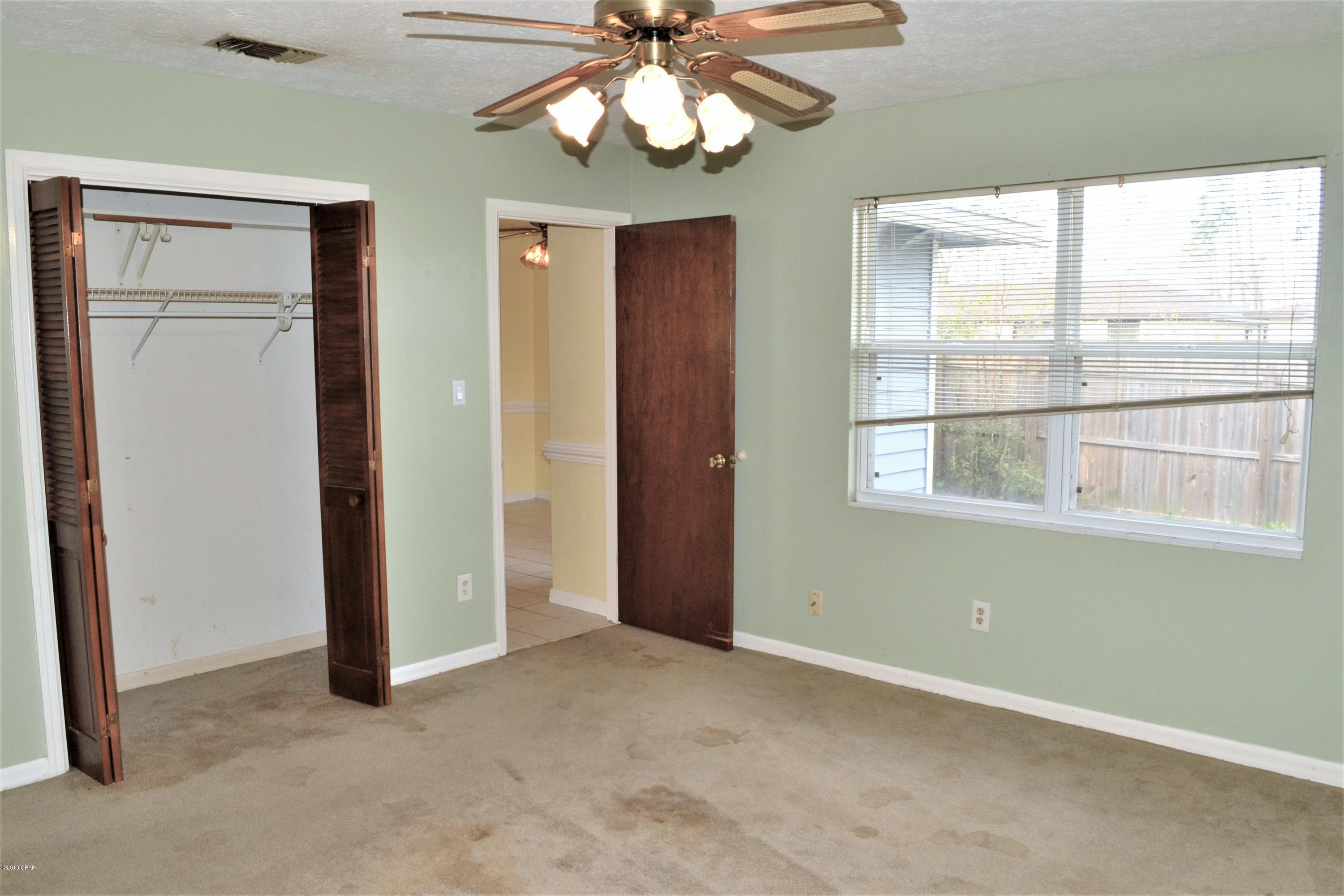 Belaire Estates Replat - Residential