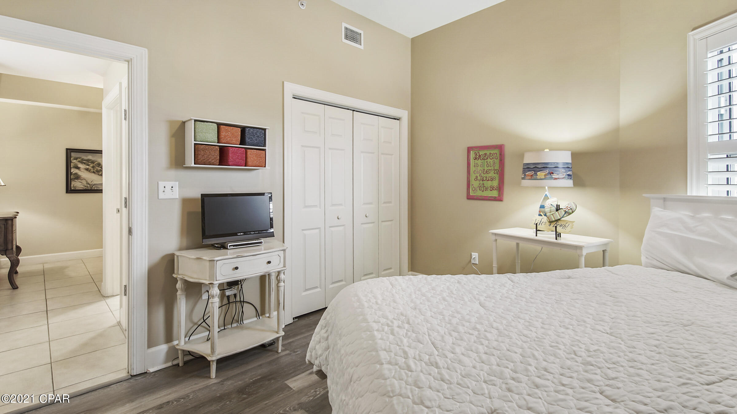 Sunrise Beach - Residential