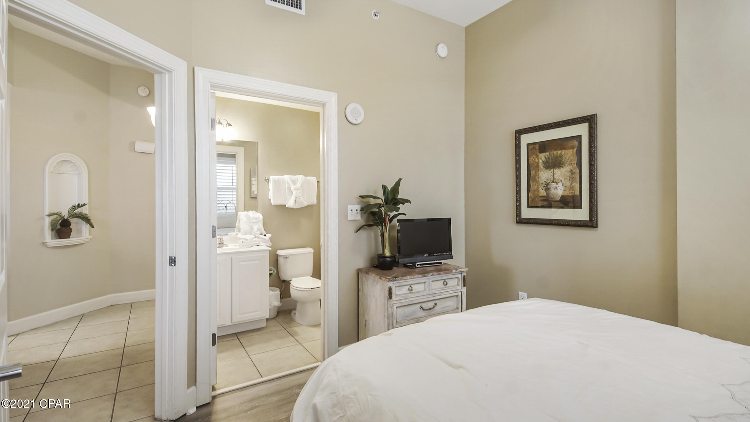 Sunrise Beach - Residential