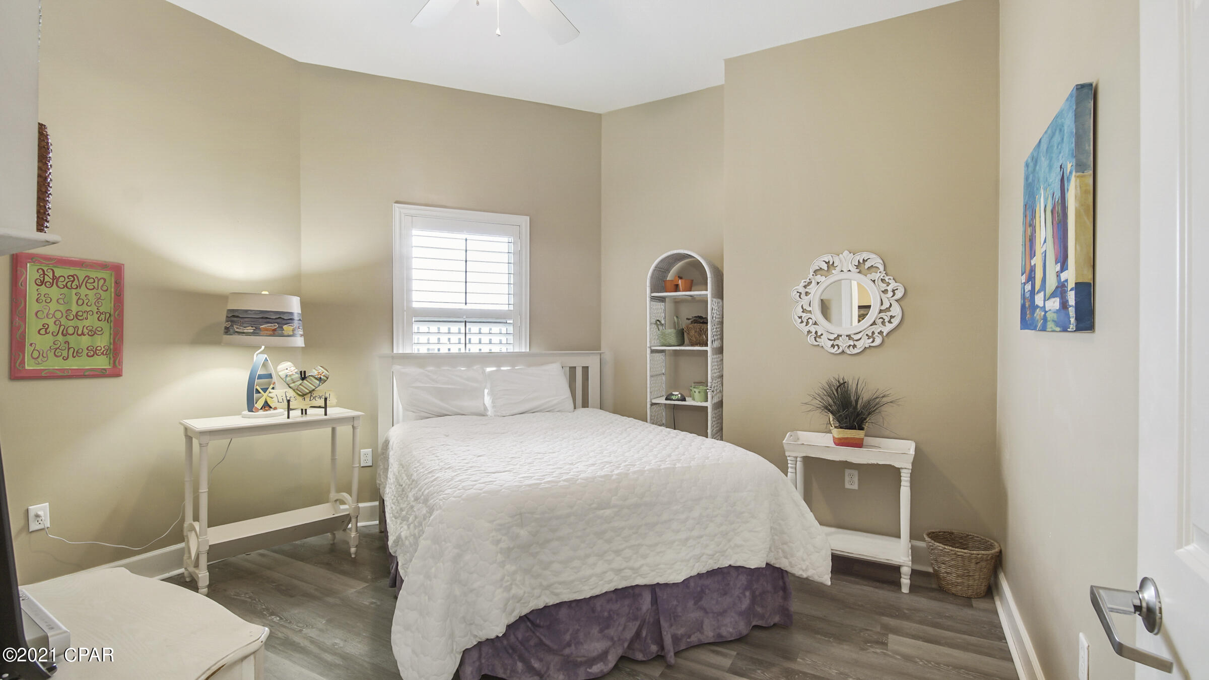 Sunrise Beach - Residential