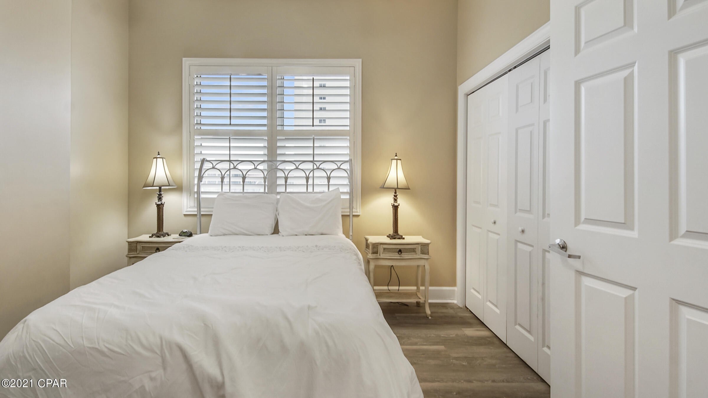 Sunrise Beach - Residential