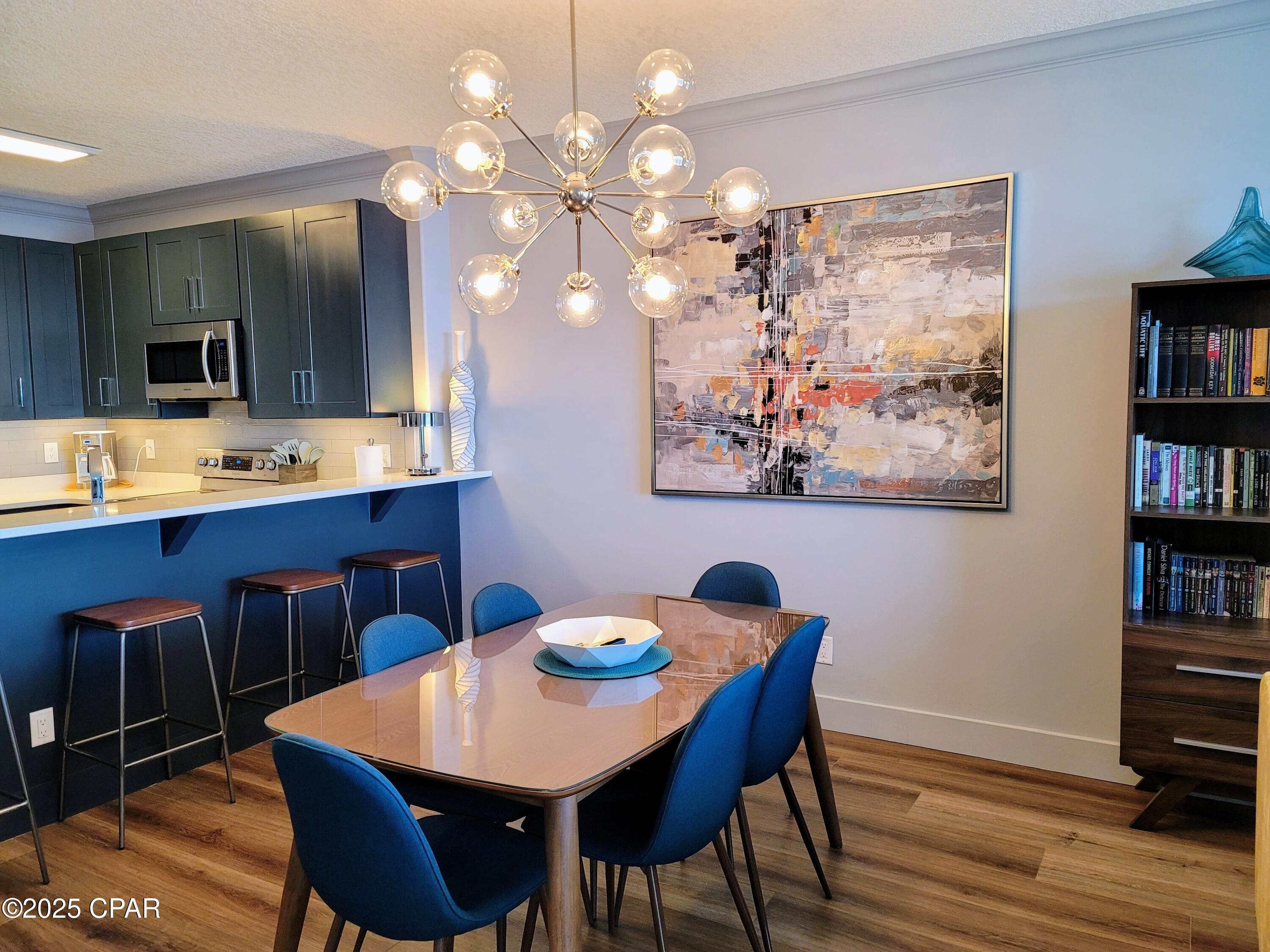 Twin Palms Resort - Residential