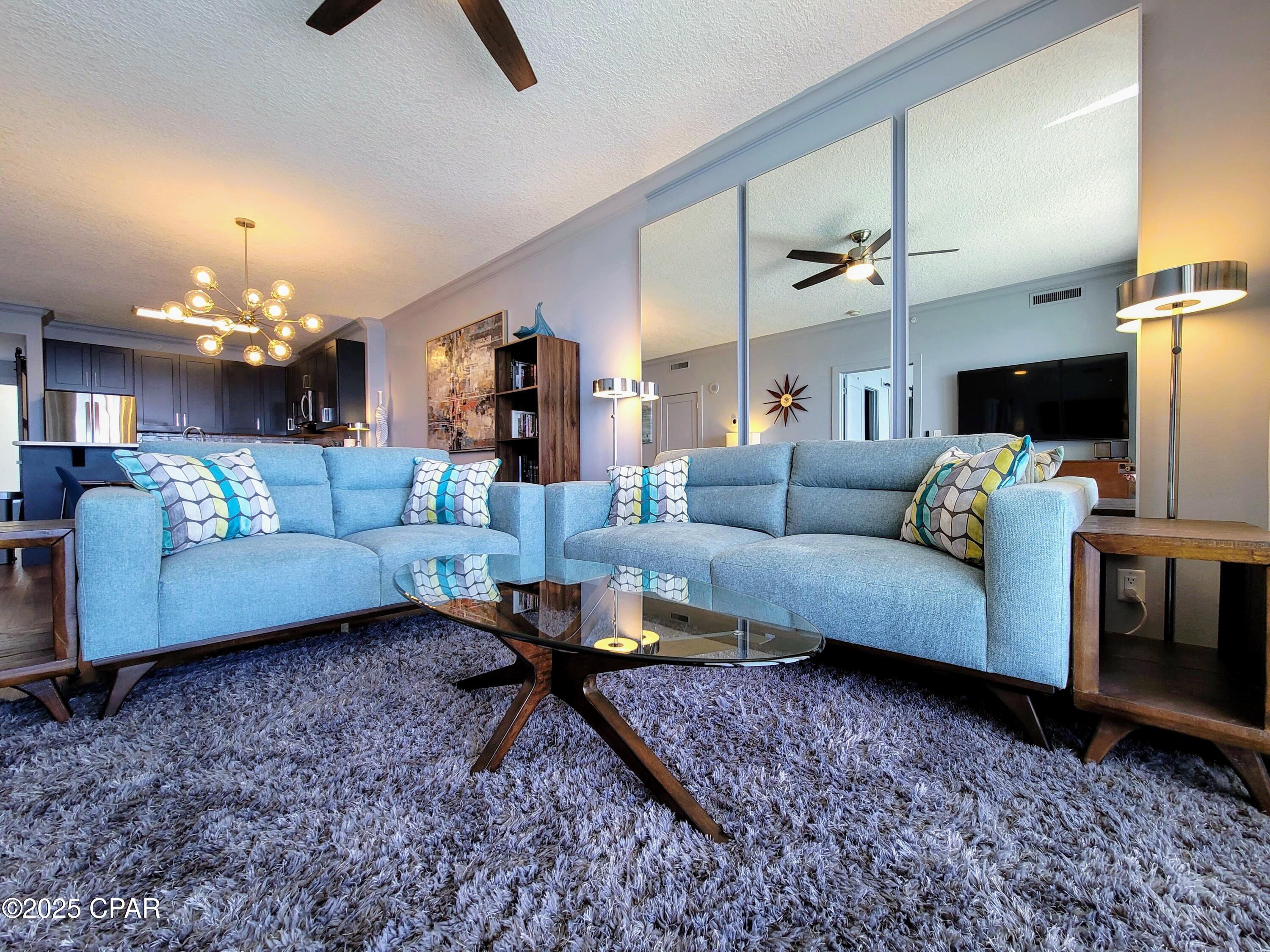 Twin Palms Resort - Residential