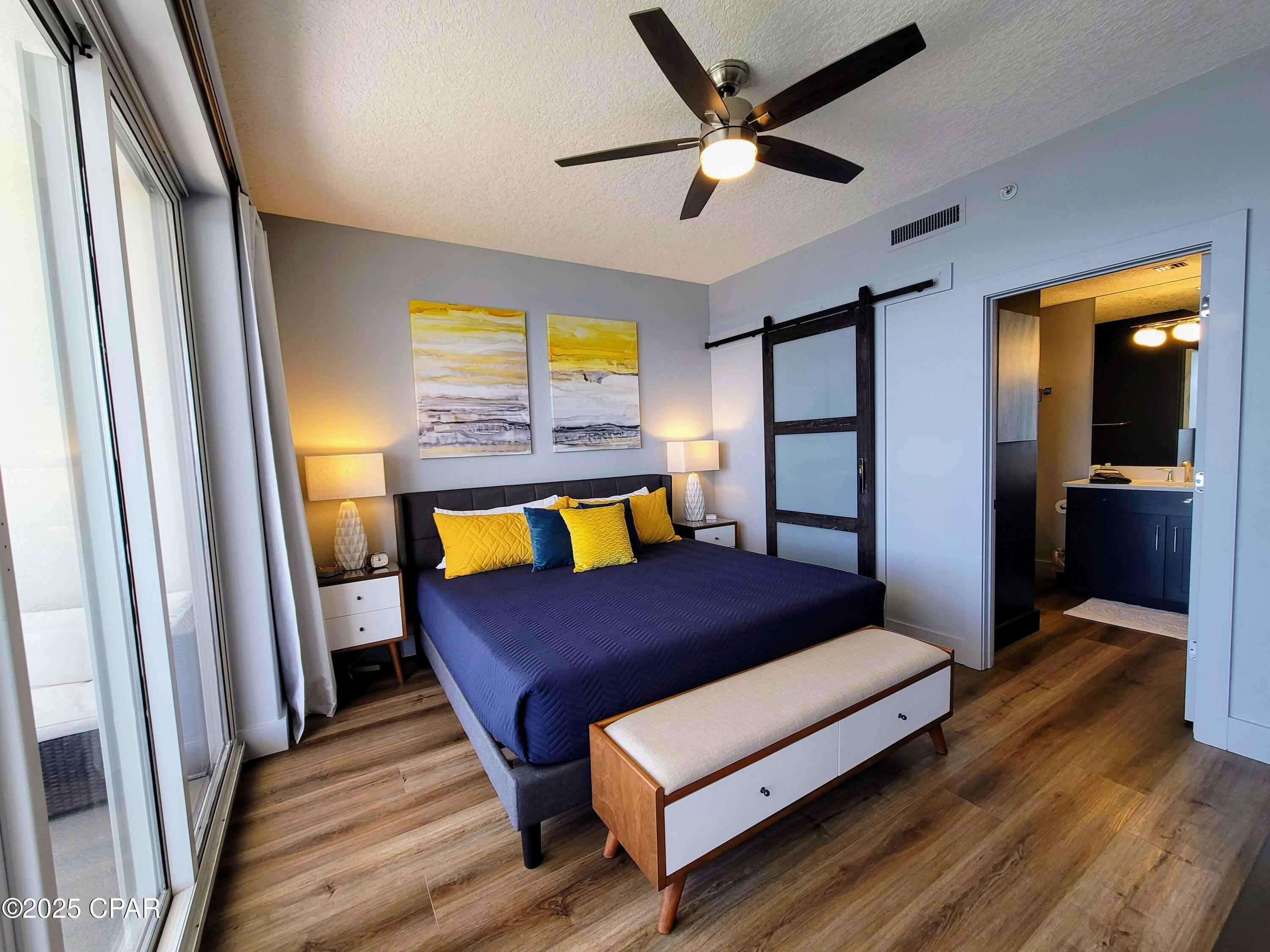 Twin Palms Resort - Residential