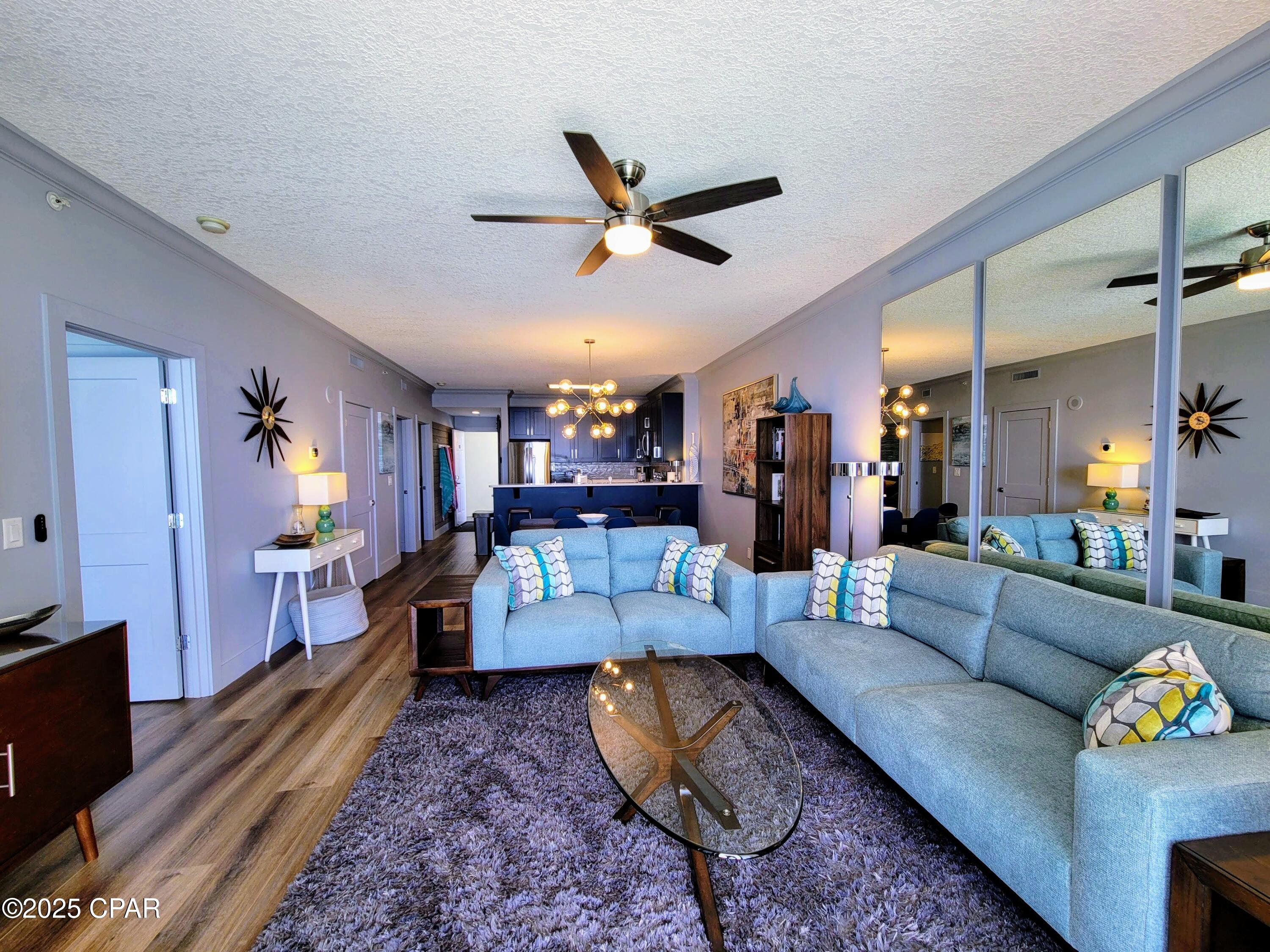 Twin Palms Resort - Residential