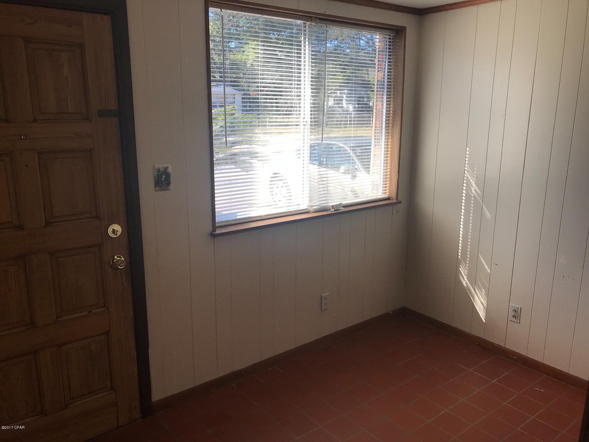 [No Recorded Subdiv] - Residential Lease