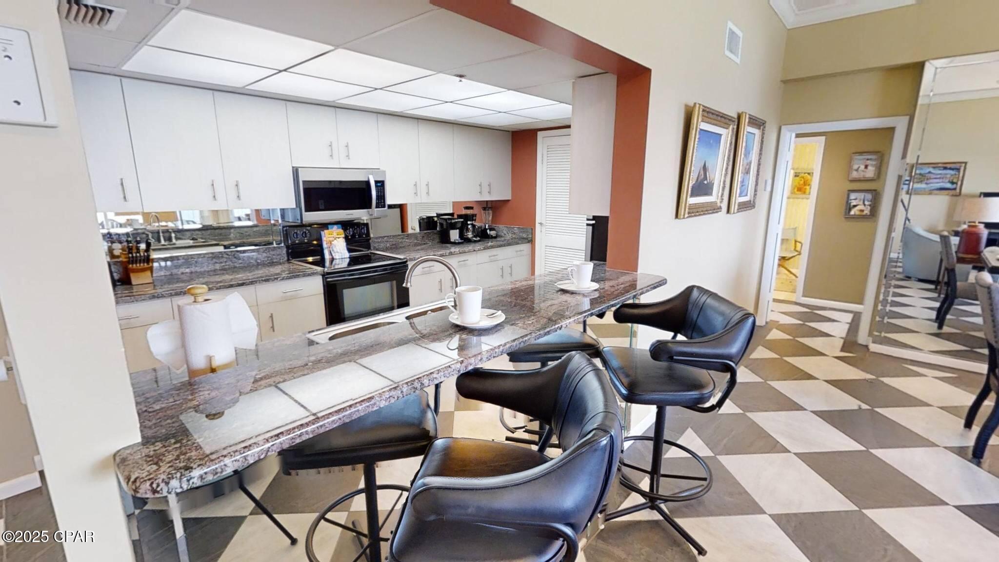 Long Beach Towers II - Residential