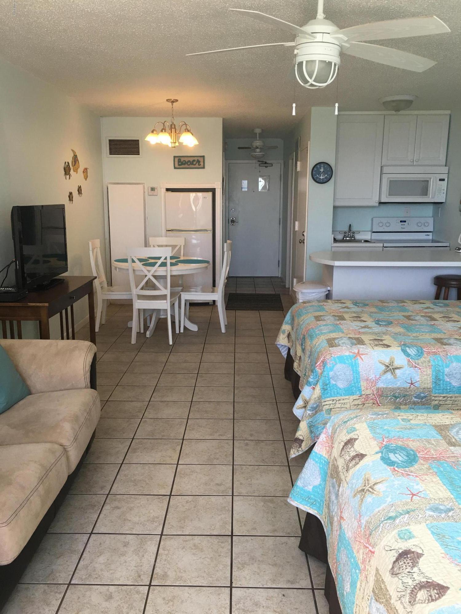 Top Of The Gulf Condo. - Residential