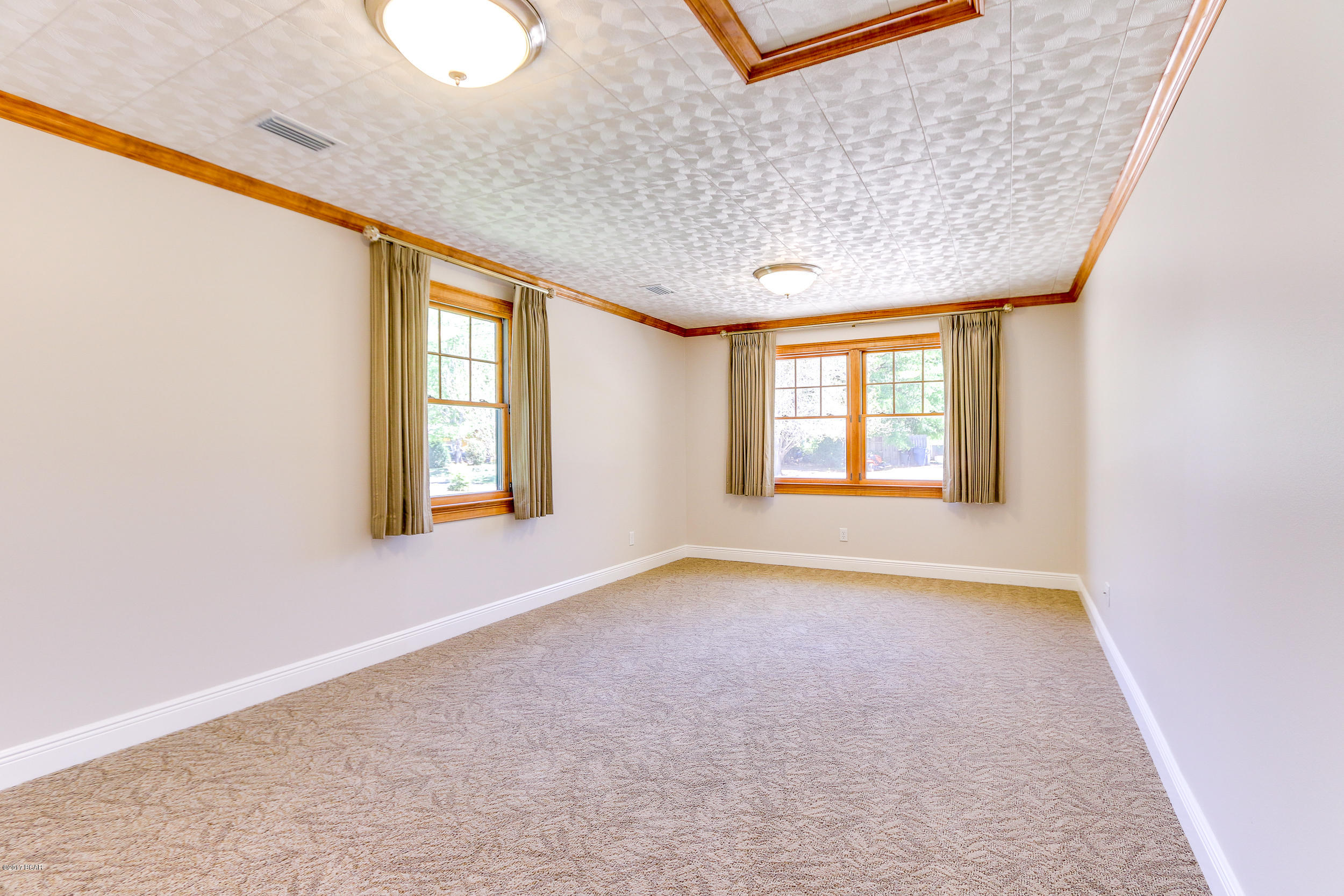 Venetian Villa 1st Add Replat - Residential