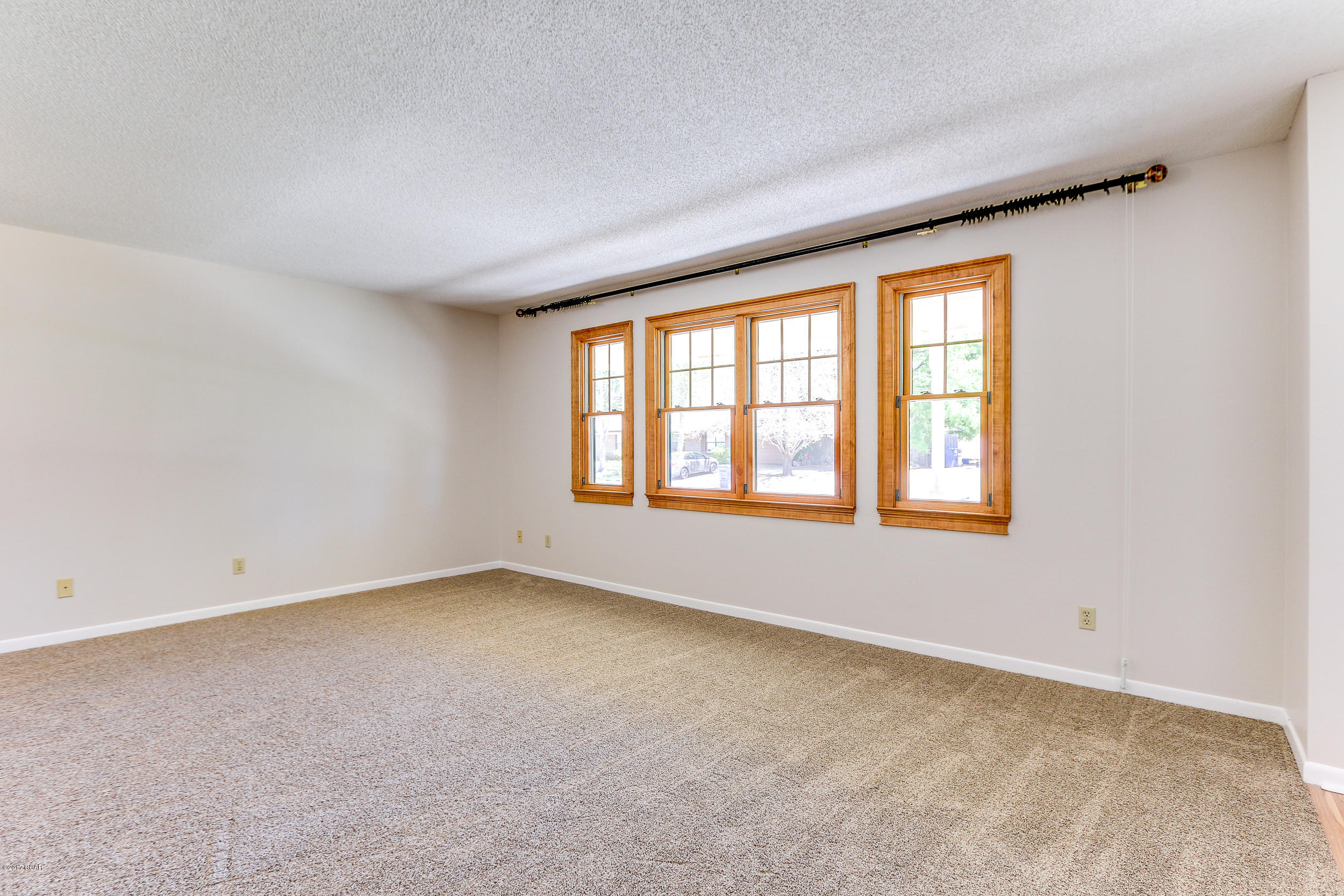 Venetian Villa 1st Add Replat - Residential