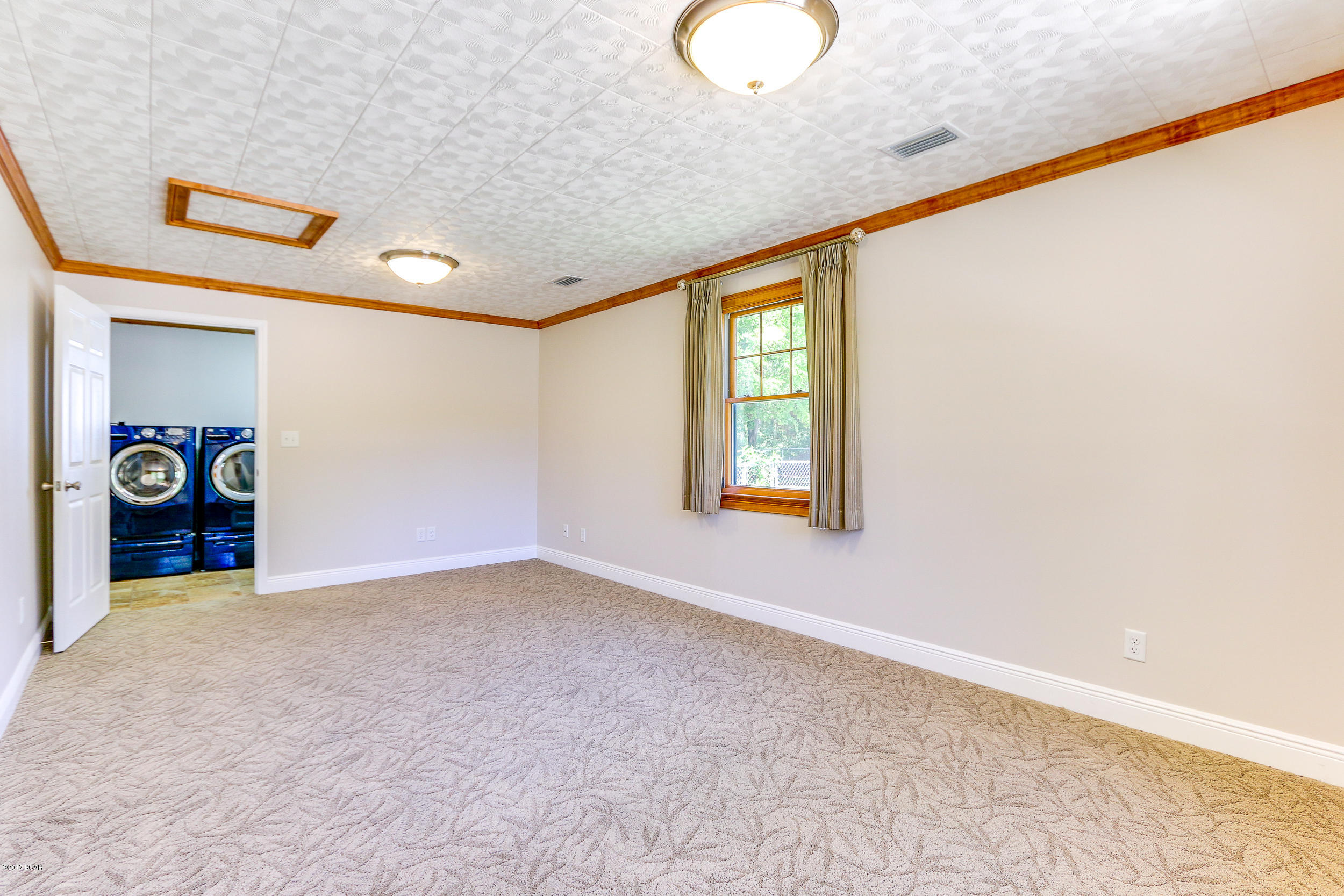 Venetian Villa 1st Add Replat - Residential