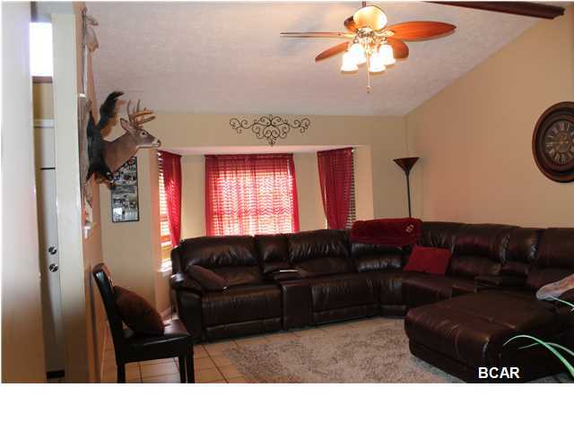 Pine Forest Est Ph 5 - Residential