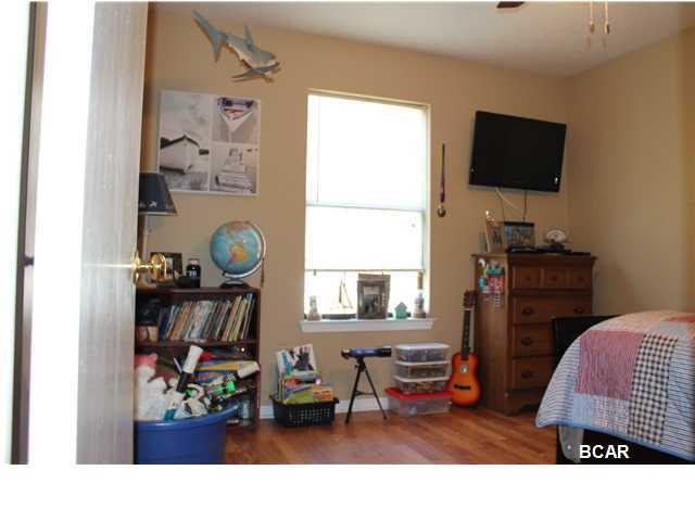 Pine Forest Est Ph 5 - Residential