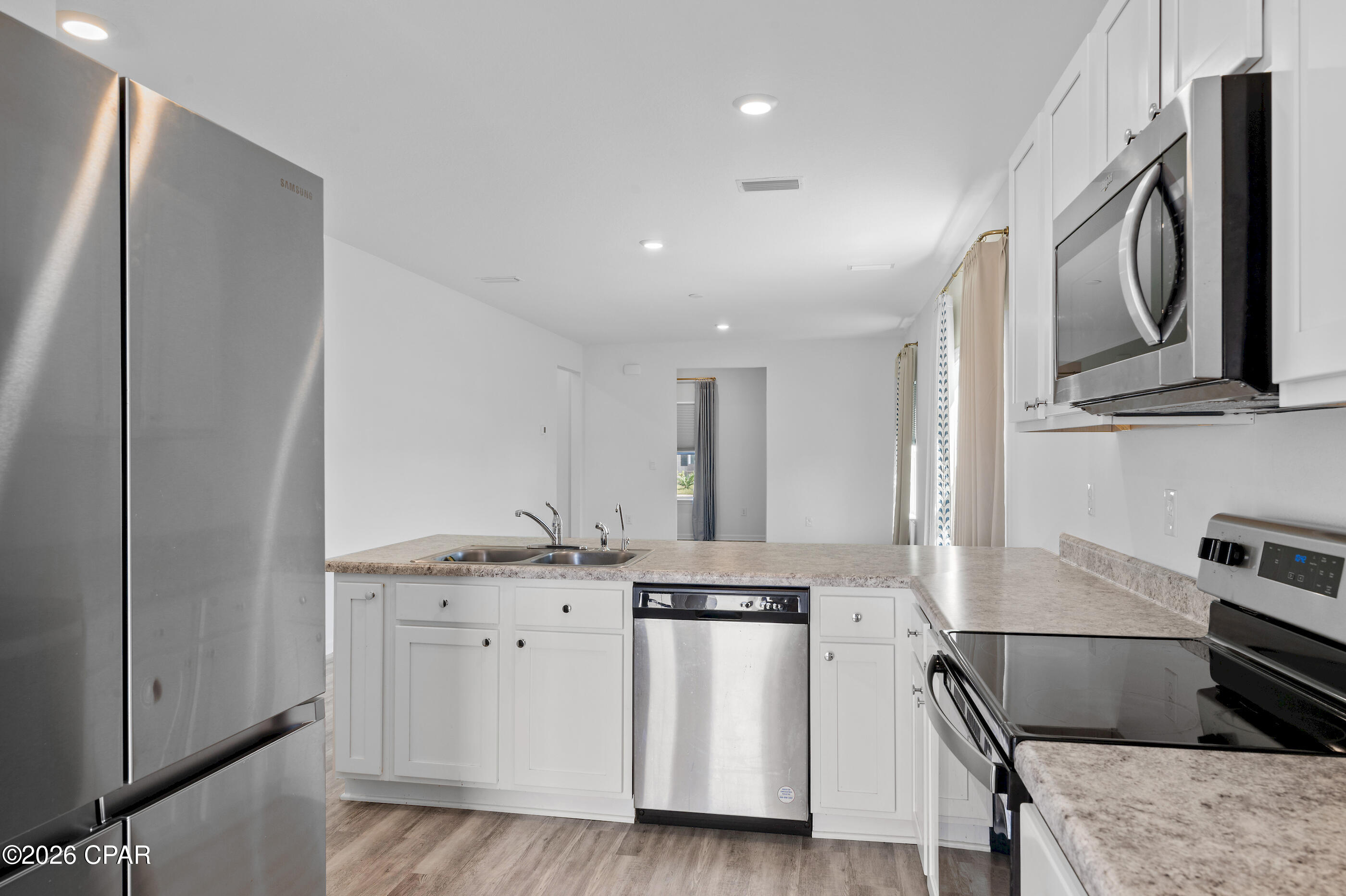 [No Recorded Subdiv] - Residential Lease