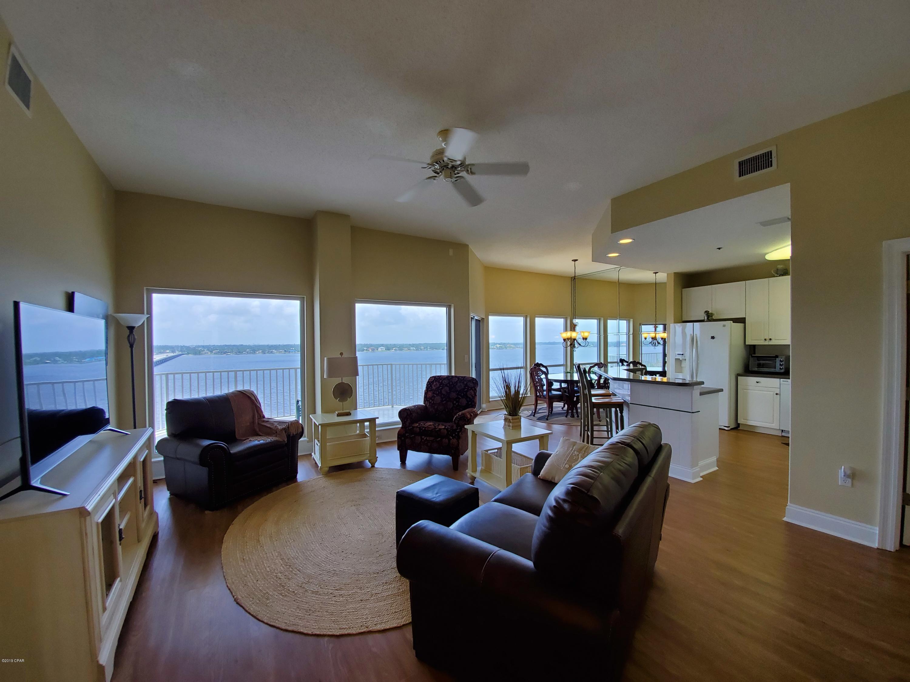 Marina Bay Condo - Residential