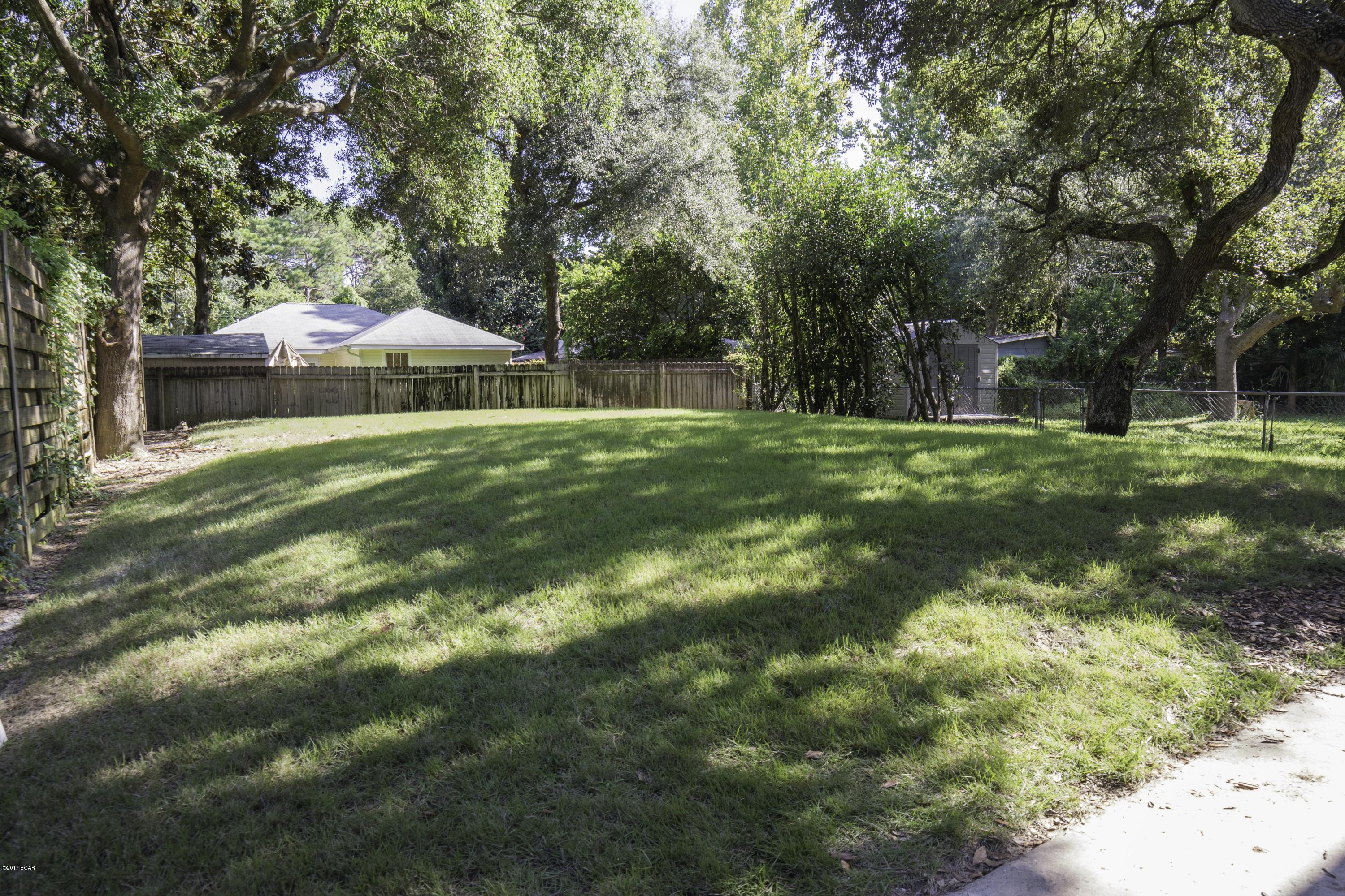 Magnolia Beach 1st Add - Residential Lease