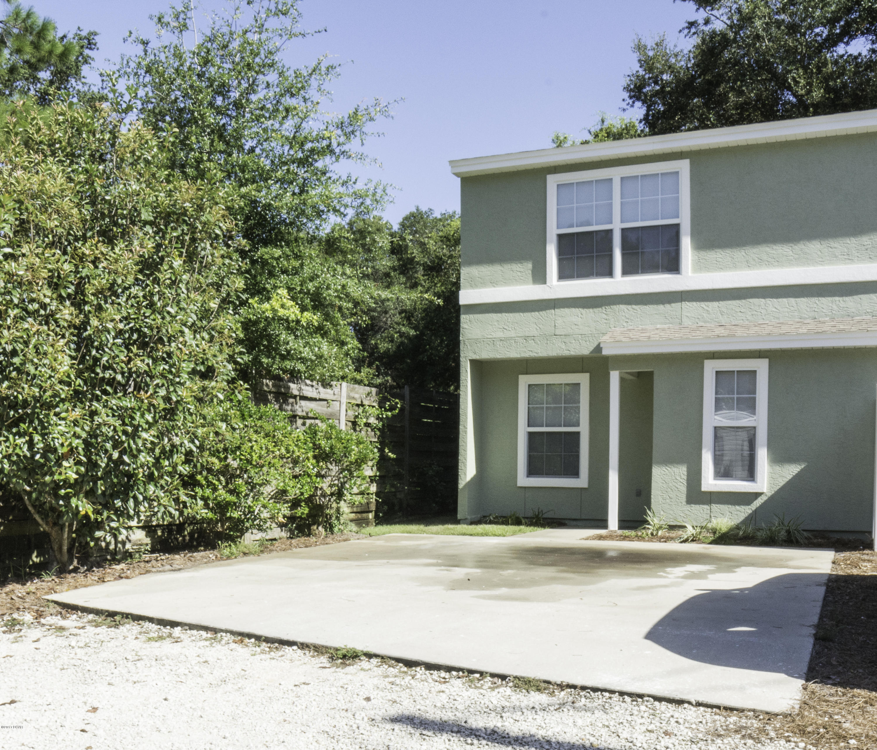 Magnolia Beach 1st Add - Residential Lease