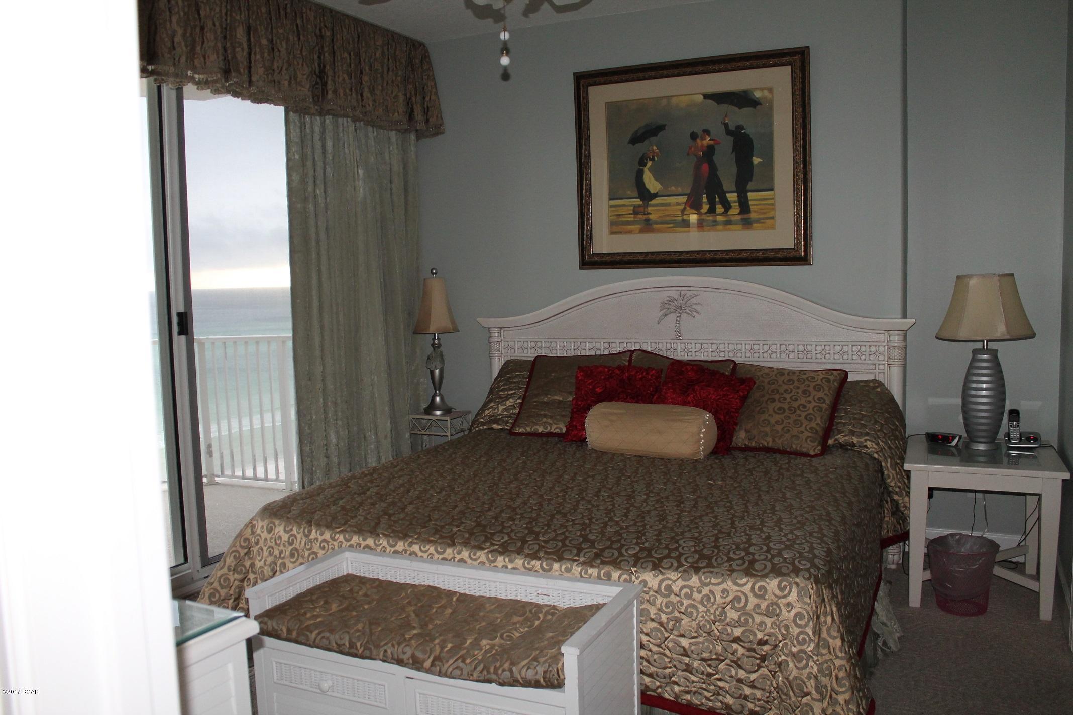 Emerald Isle - Residential