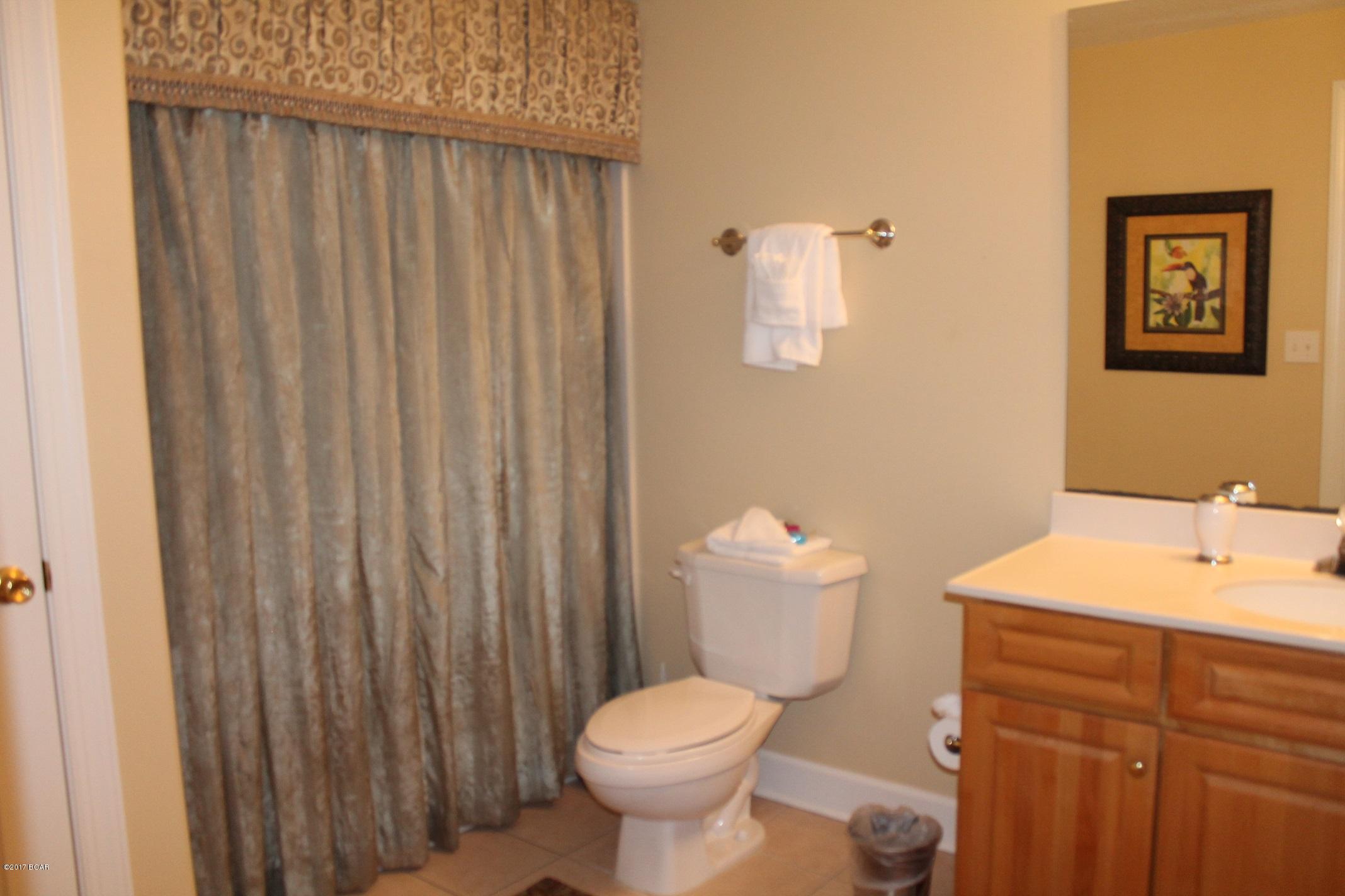 Emerald Isle - Residential