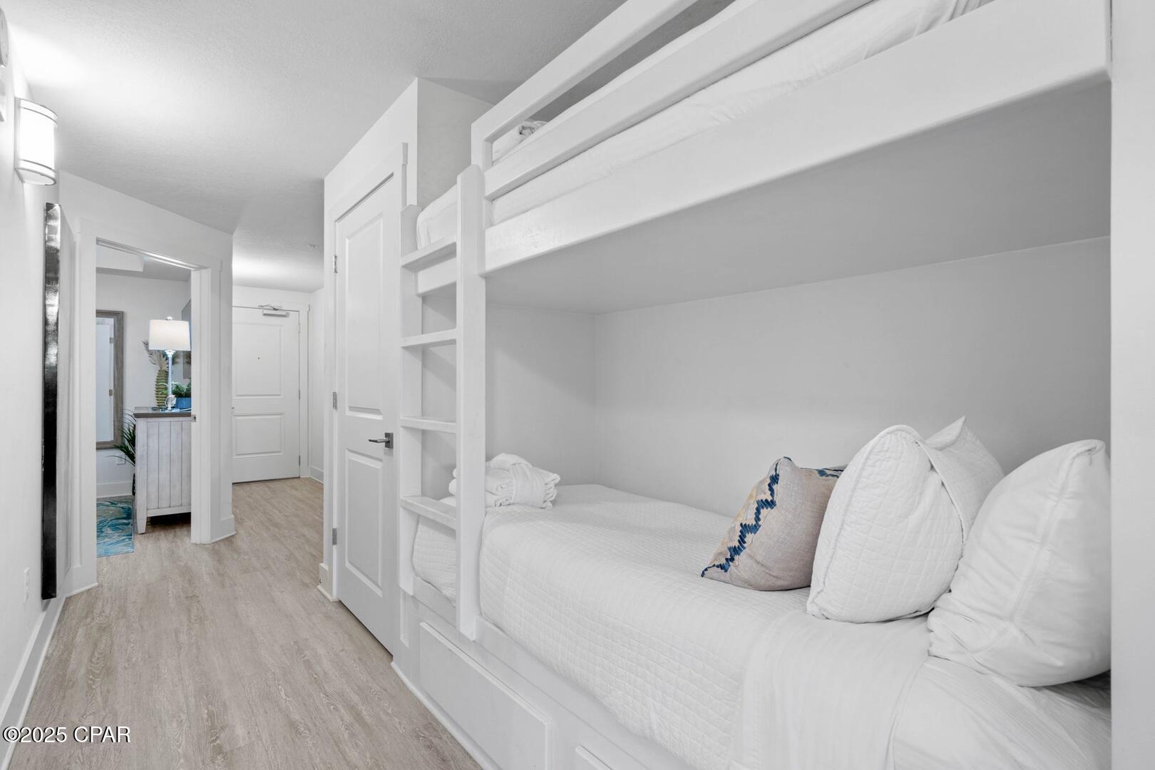 Calypso Towers III - Residential