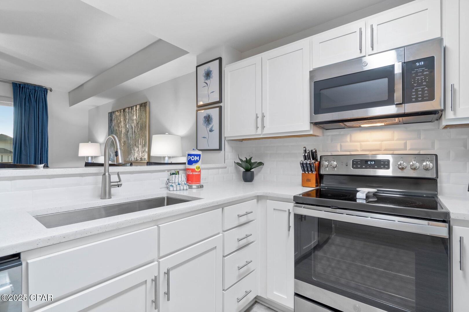 Calypso Towers III - Residential