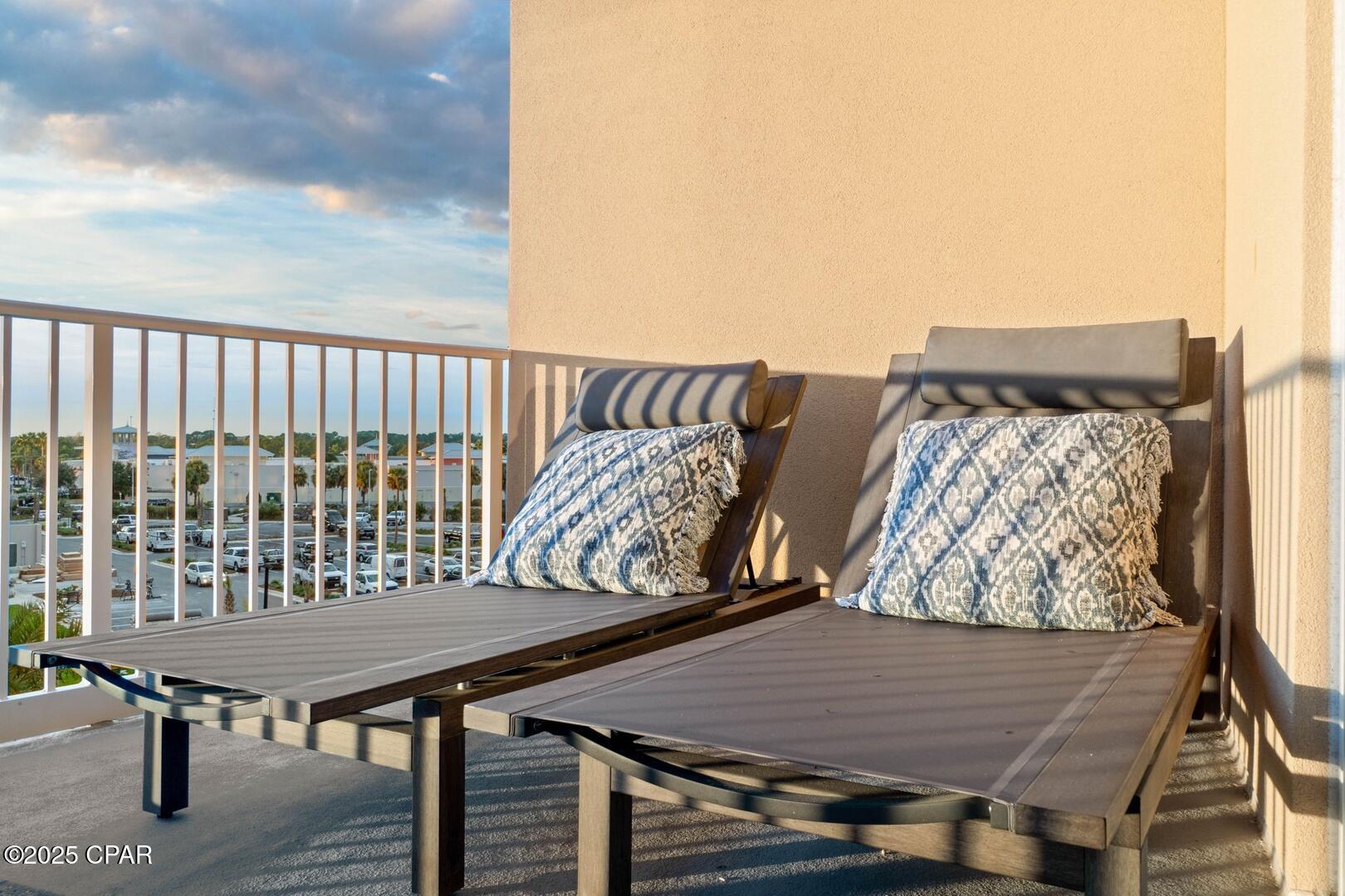 Calypso Towers III - Residential