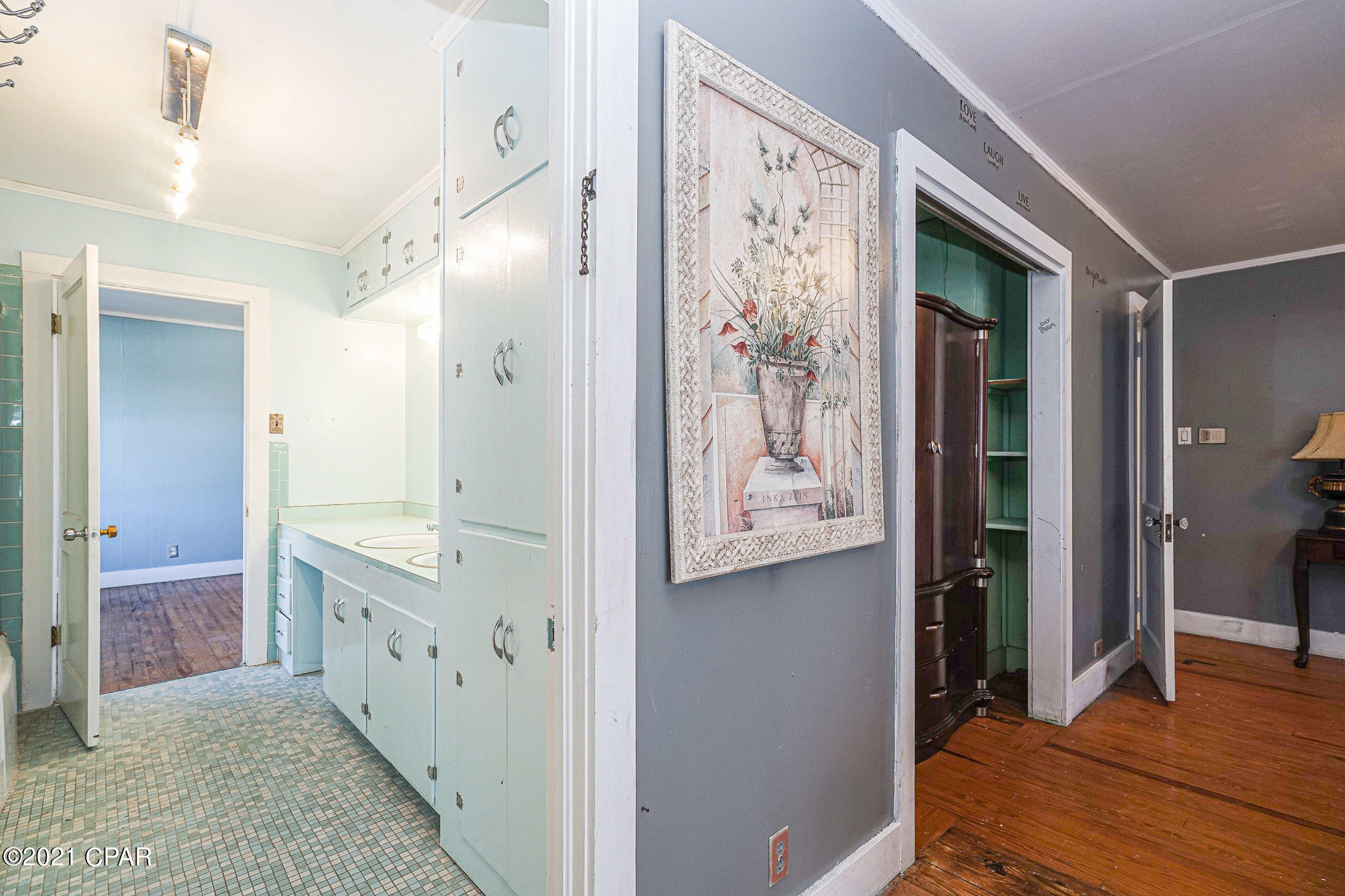 Pine View - Residential