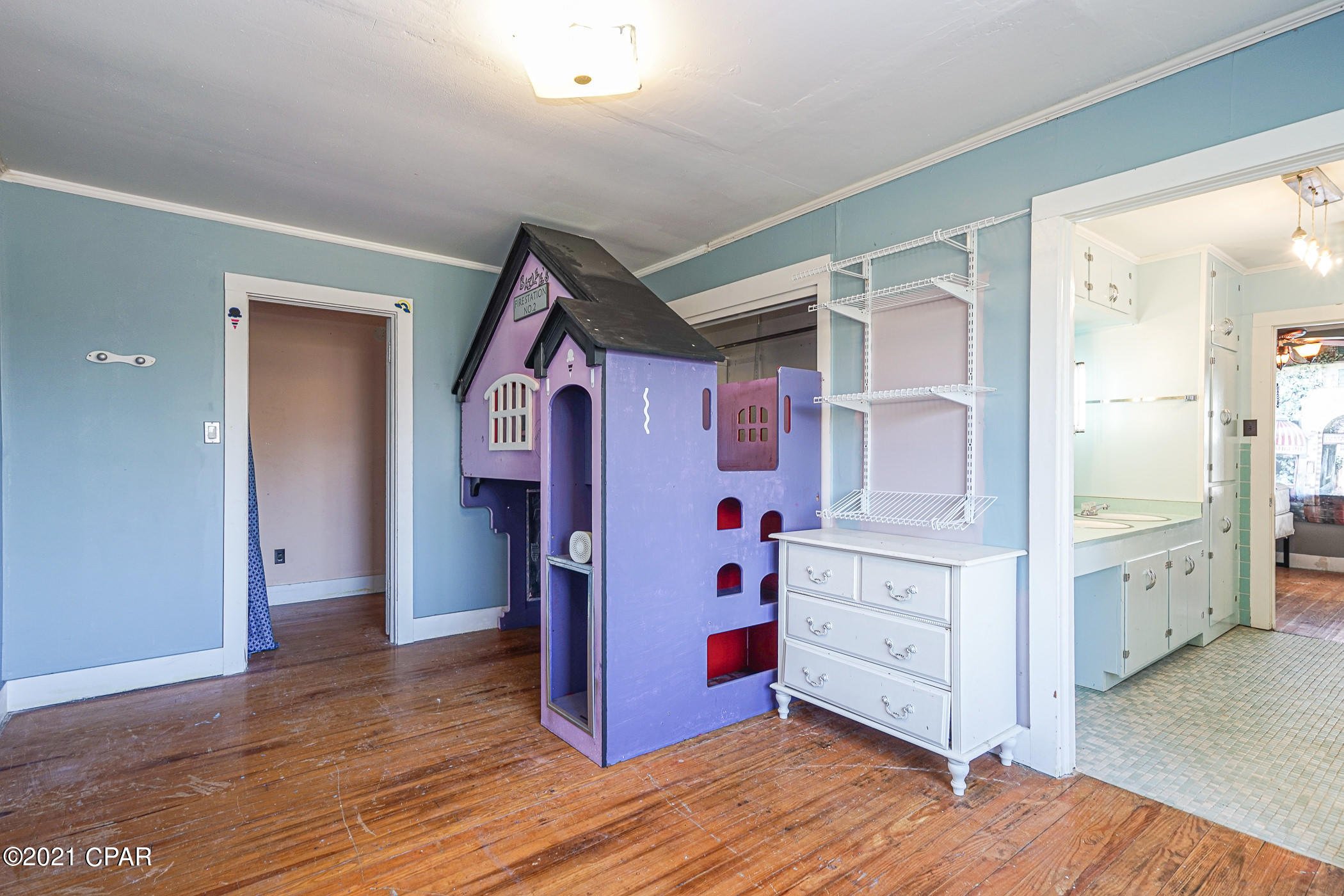 Pine View - Residential