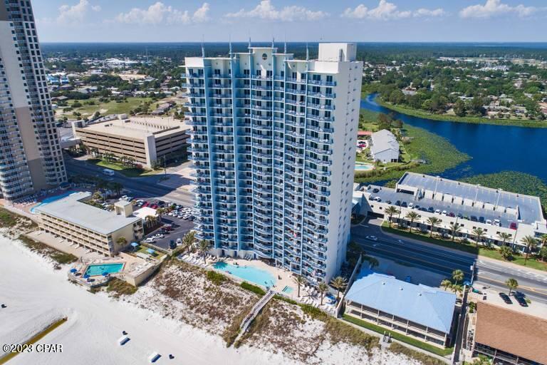 Sterling Breeze - Residential