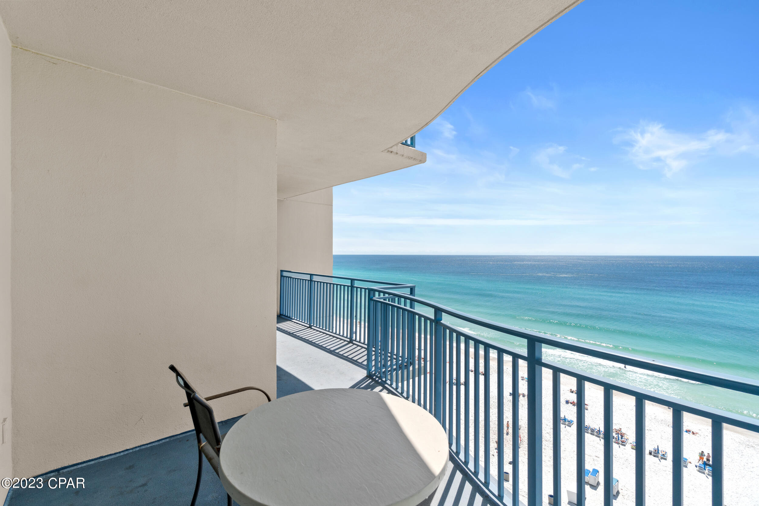 Sterling Breeze - Residential